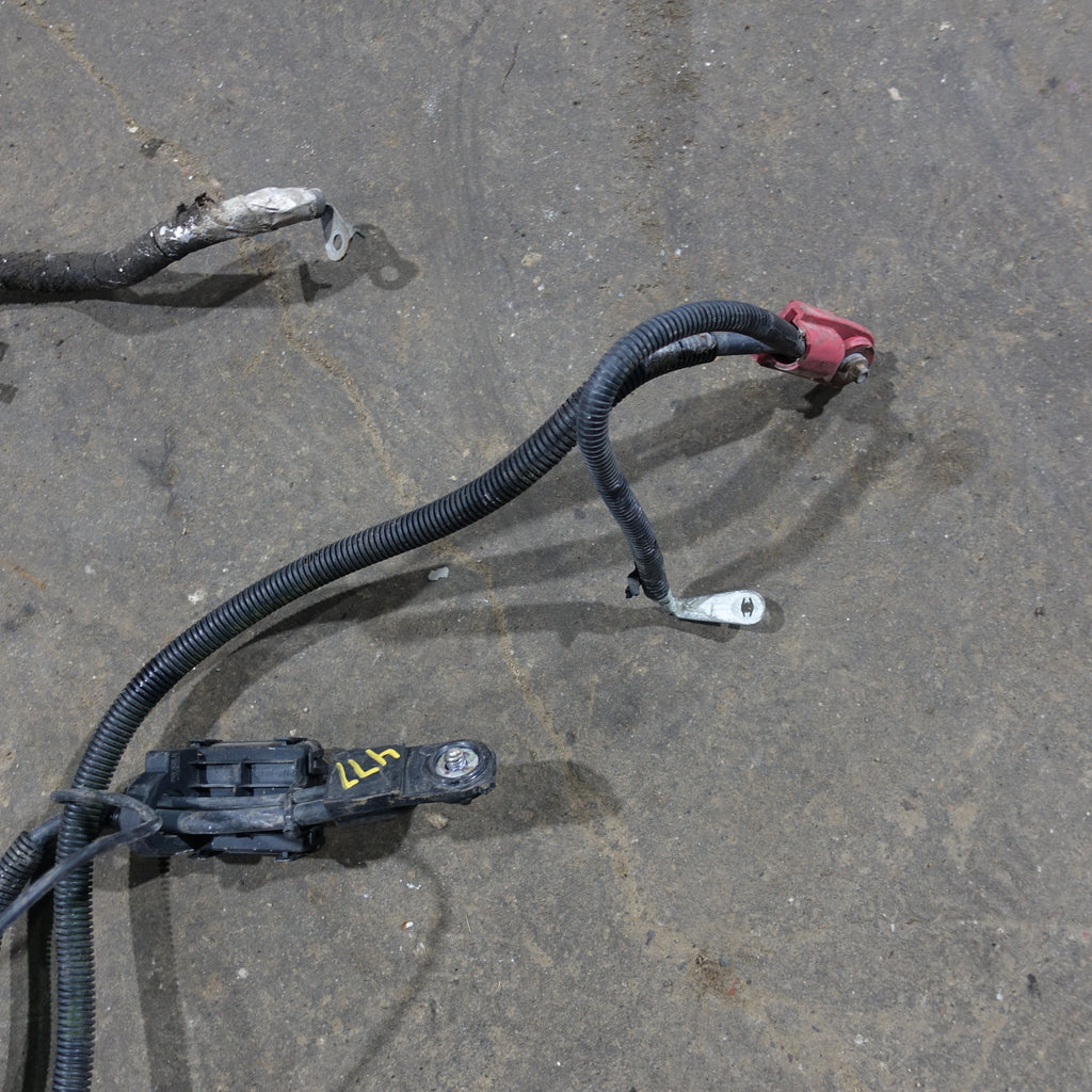 2003 2004 2005 2006 GMC Yukon 6.0L Positive Negative Battery Cable Wire