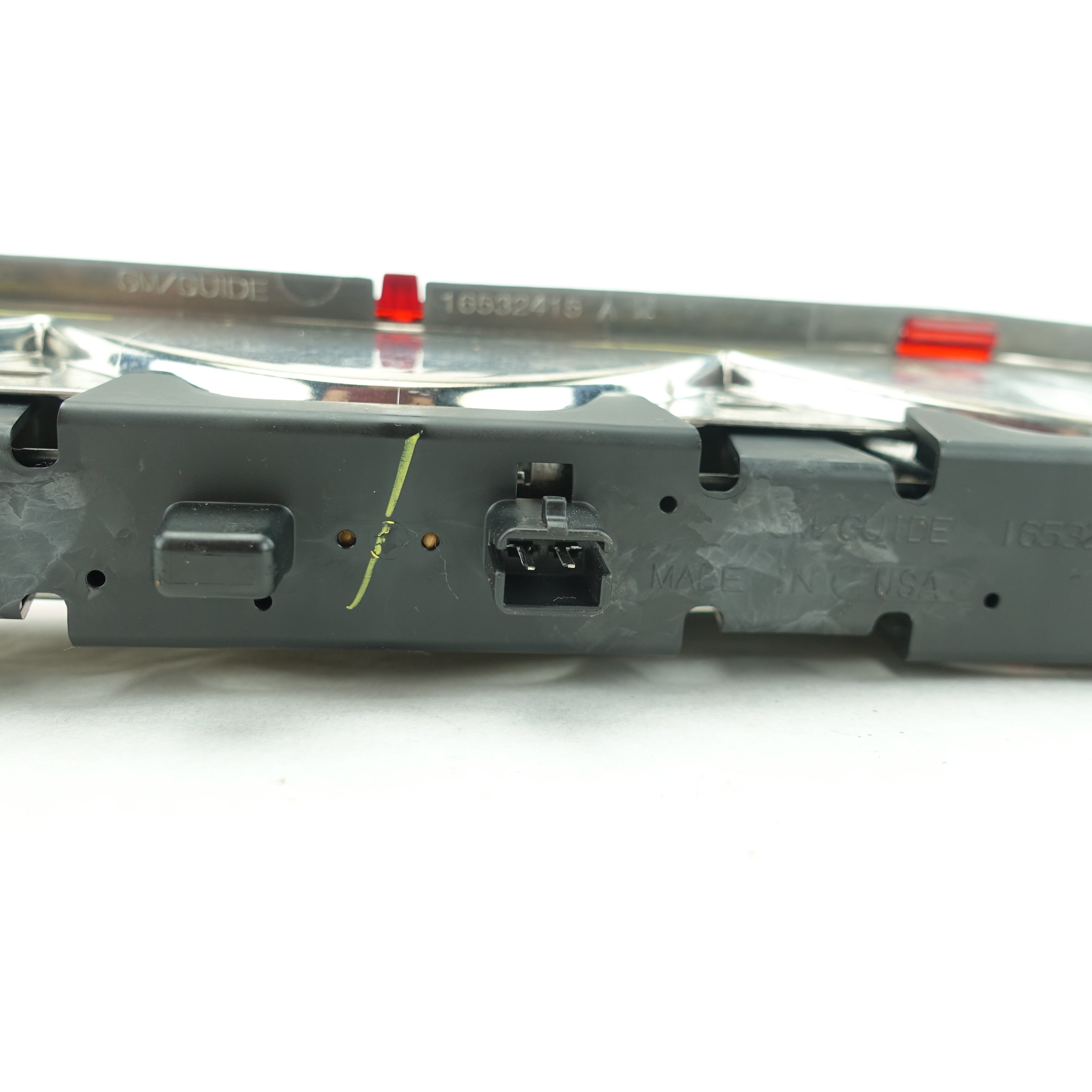 2005 2006 2007 2008 2009 2010 Chevy Cobalt Coupe 3rd Third Brake Light Lamp