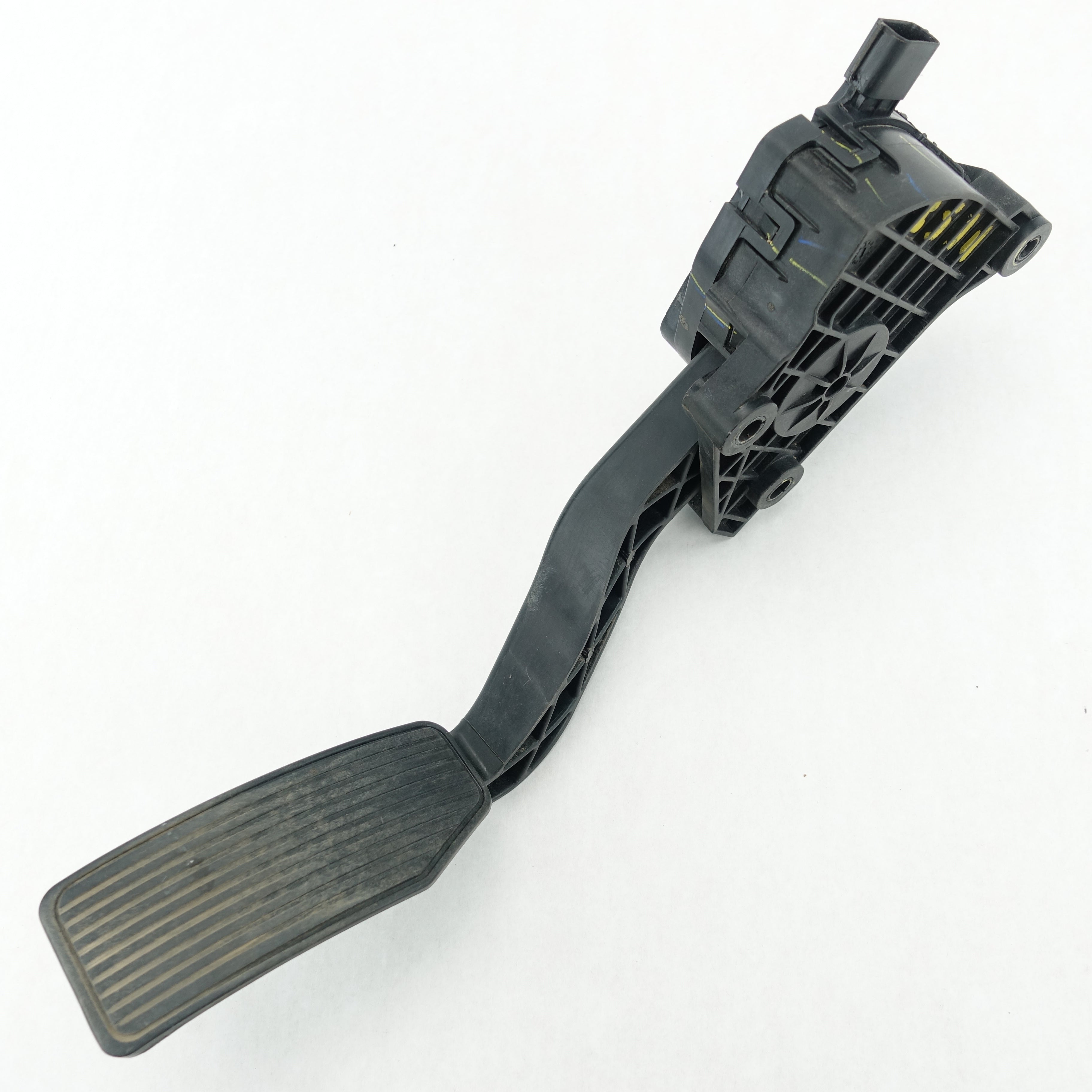 2011 2012 2013 2014 15 Ford F250 F350 Fuel Gas Accelerator Throttle Pedal Peddle