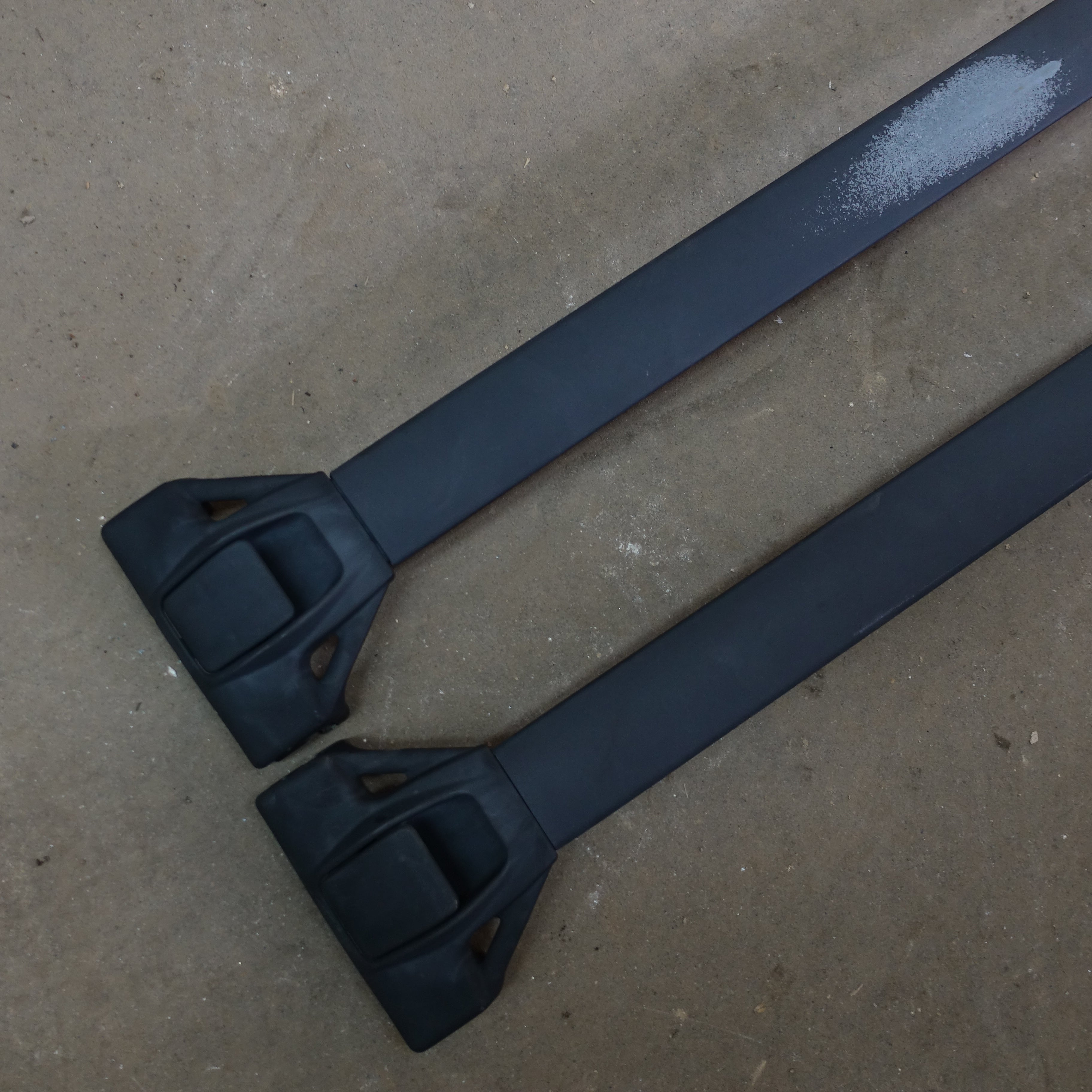 1999 2000 2001 2002 2003 2004 Jeep Grand Cherokee Roof Rack Cross Bars