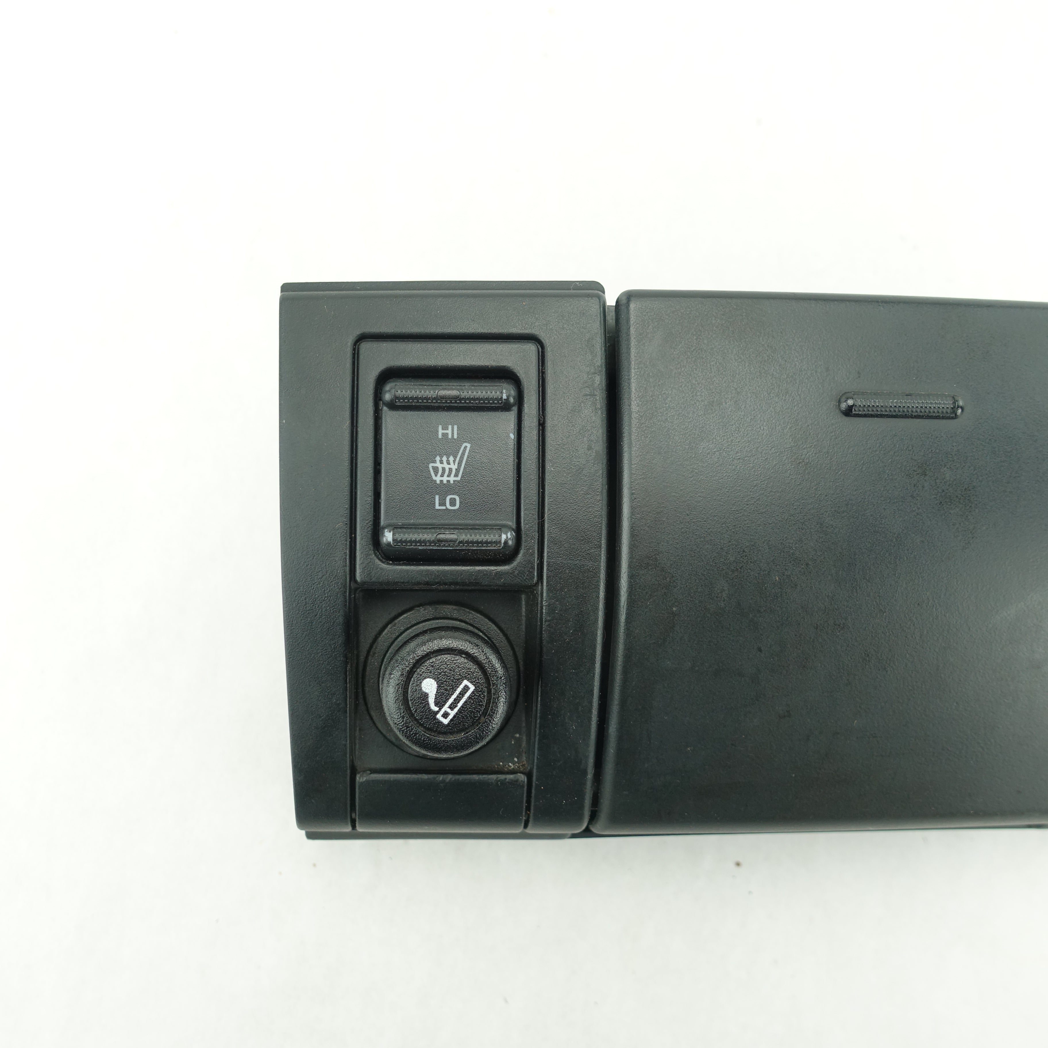 1999 2000 2001 2002 2003 04 Jeep Grand Cherokee Center Dash Ash Tray Power Port