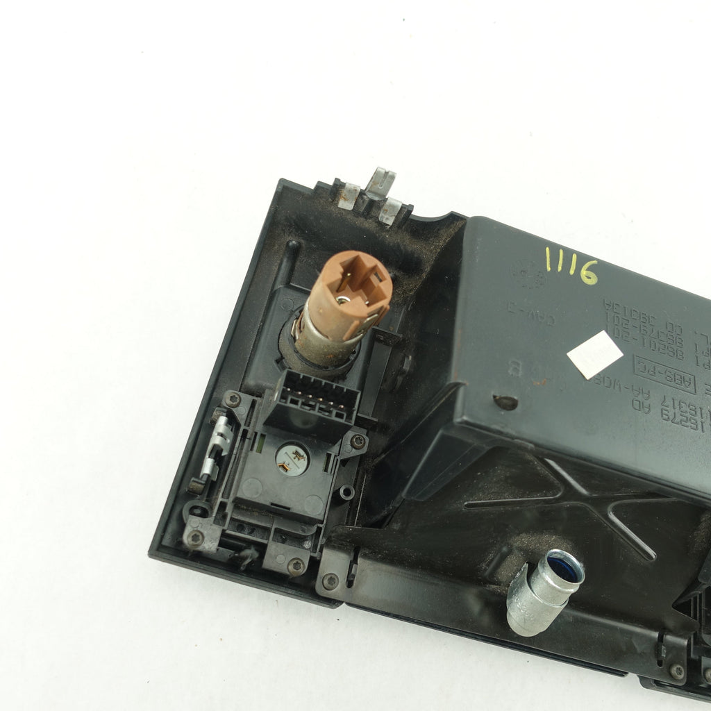 1999 2000 2001 2002 2003 04 Jeep Grand Cherokee Center Dash Ash Tray Power Port