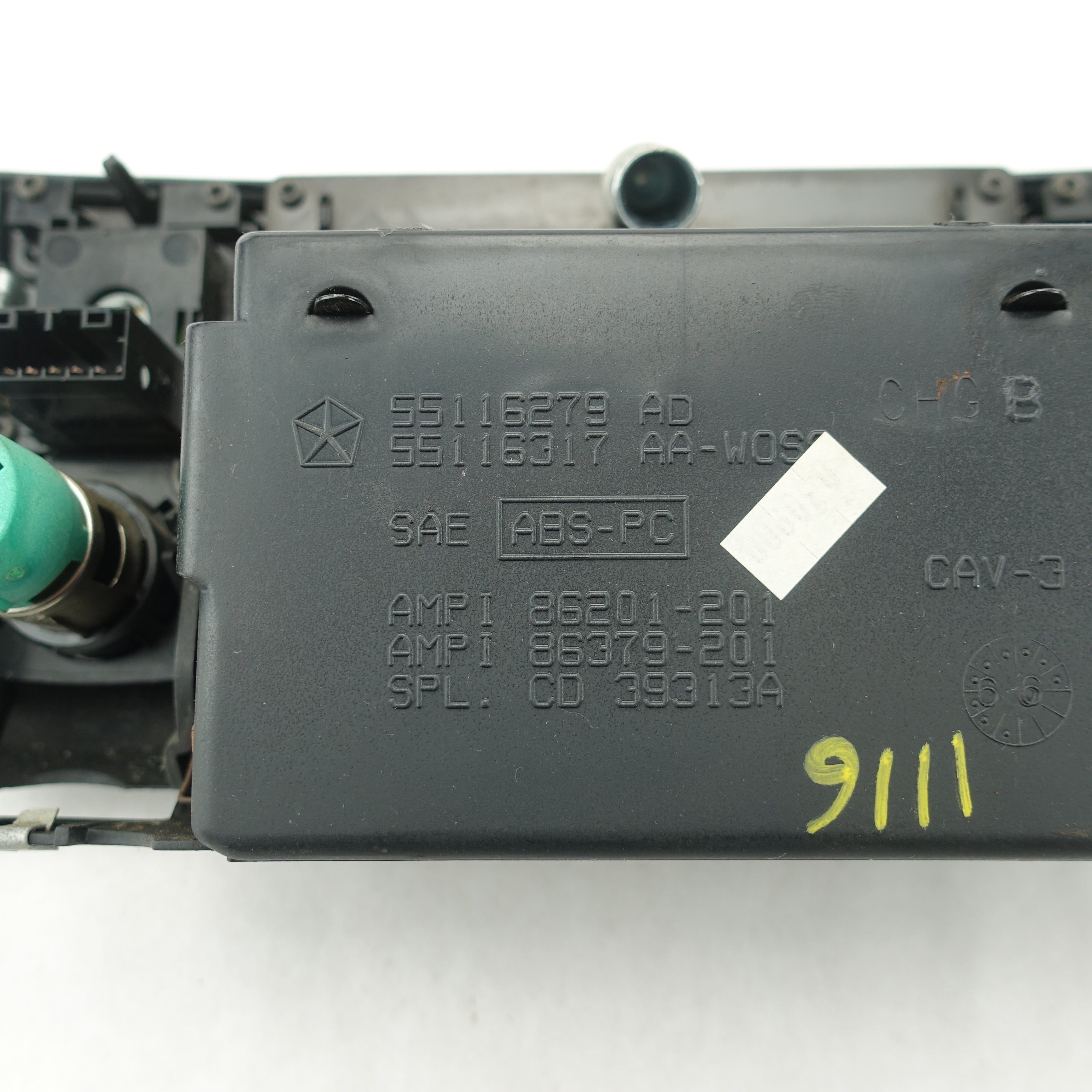 1999 2000 2001 2002 2003 04 Jeep Grand Cherokee Center Dash Ash Tray Power Port