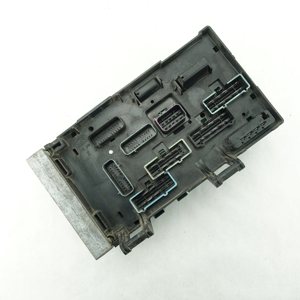2003 2004 2005 Town & Country Caravan Engine Fuse Box Computer Module TIPM