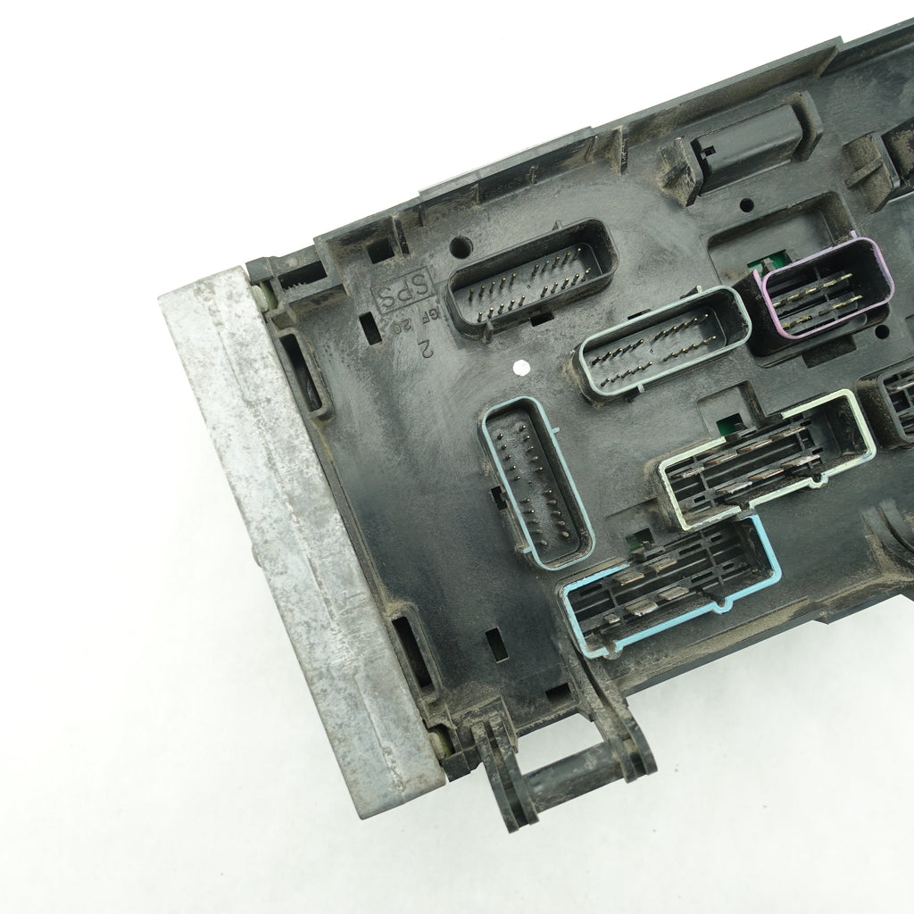 2003 2004 2005 Town & Country Caravan Engine Fuse Box Computer Module TIPM