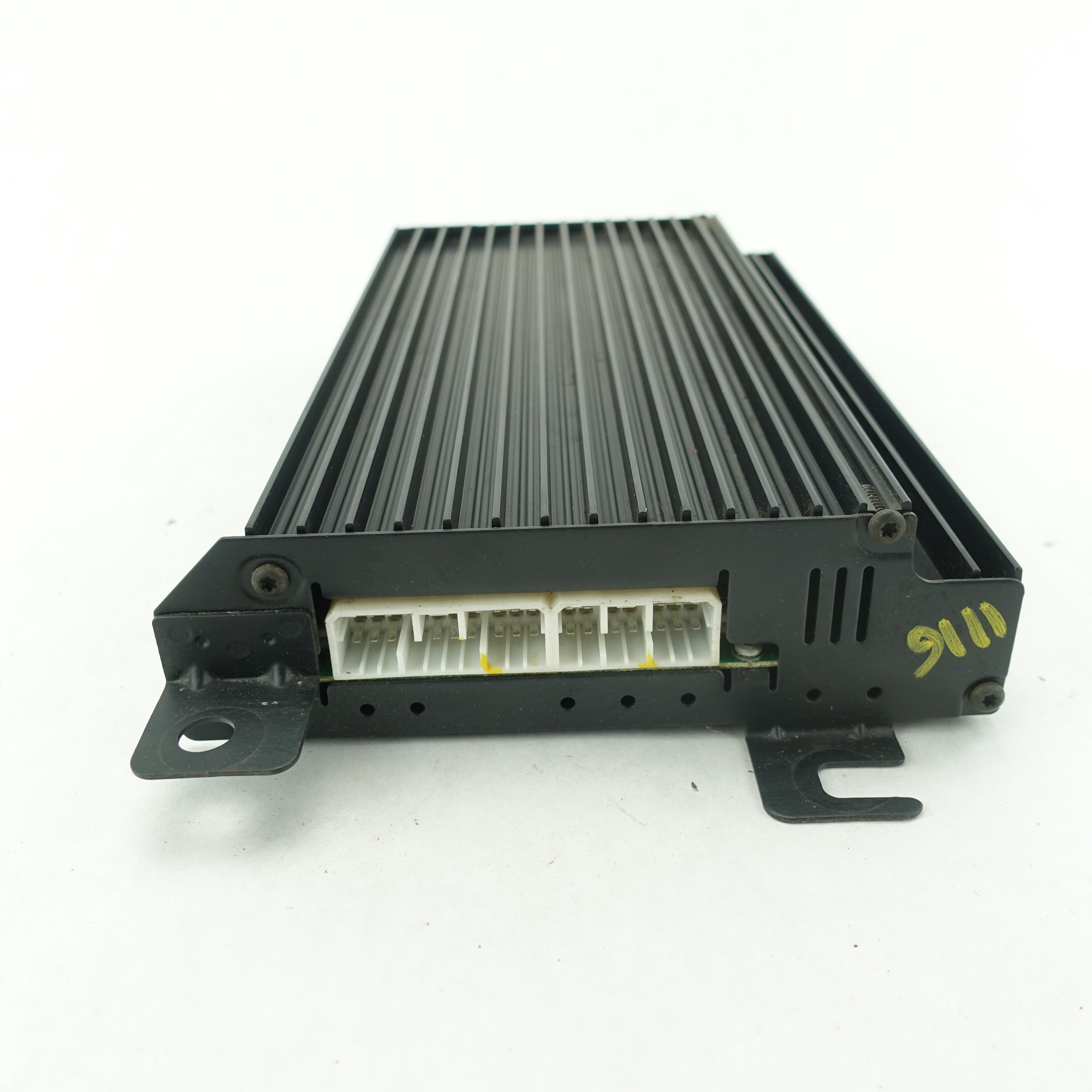 1999 2000 2001 2002 Jeep Grand Cherokee Amp Amplifier