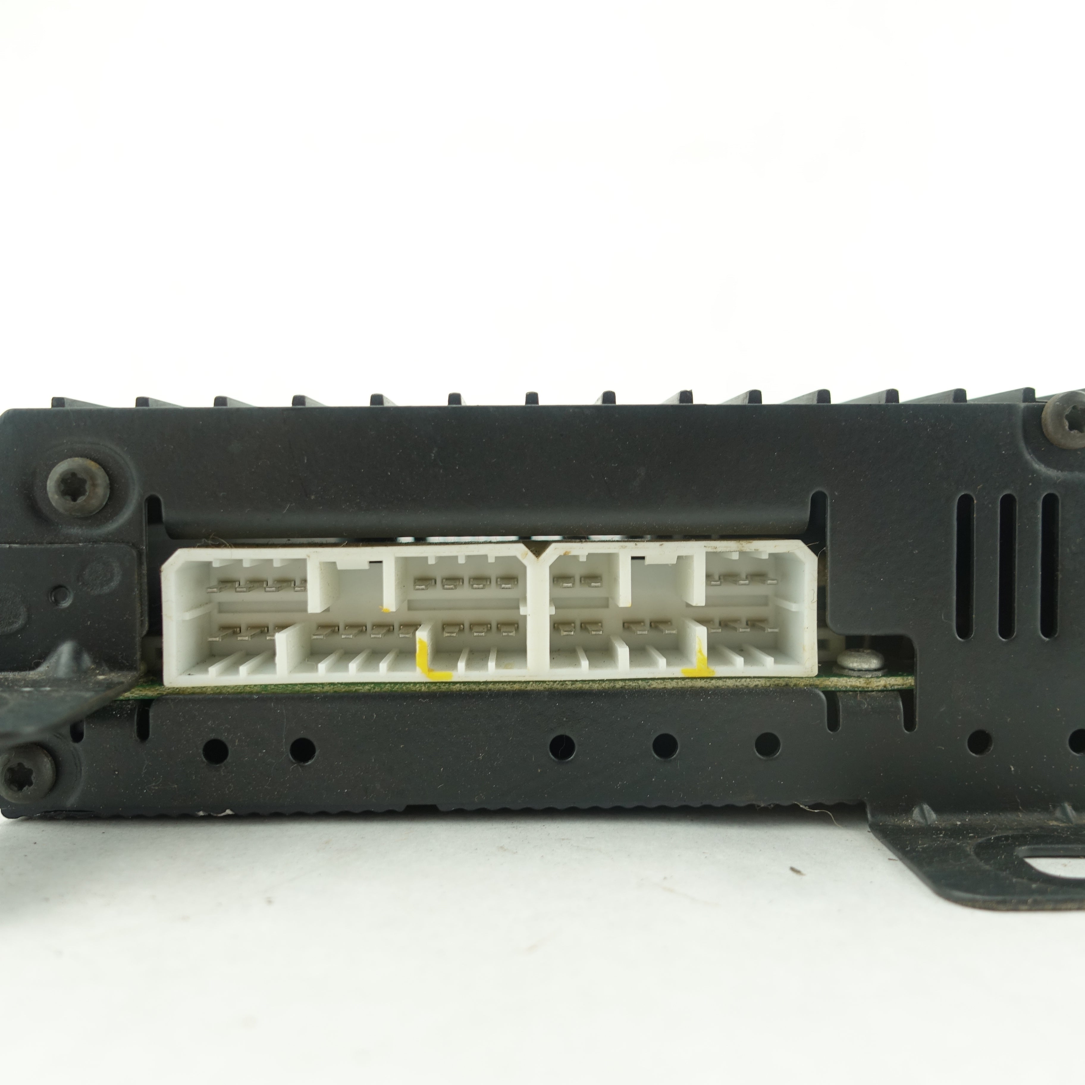 1999 2000 2001 2002 Jeep Grand Cherokee Amp Amplifier