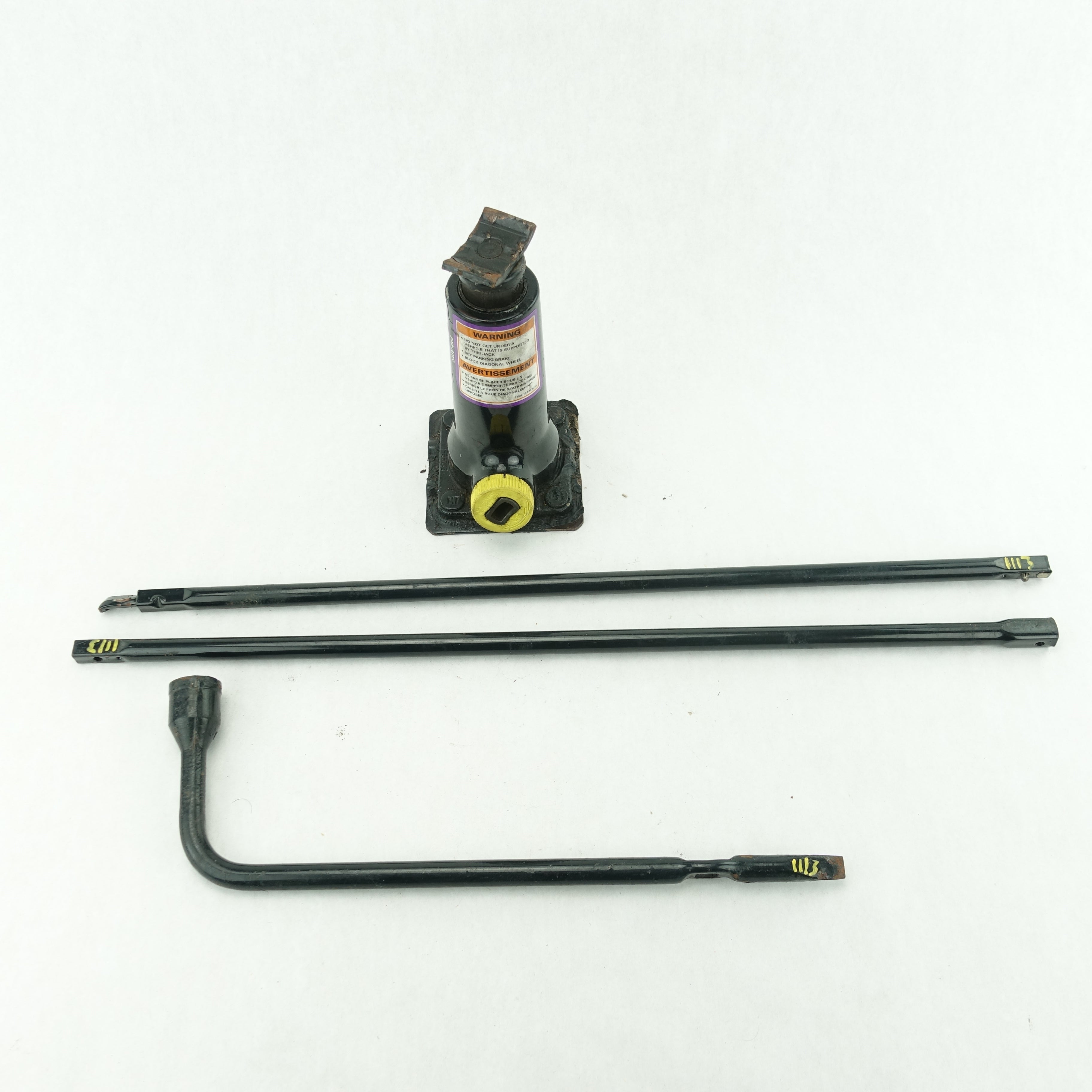 1999 2000 2001 2002 2003 2004 Jeep Grand Cherokee Spare Emergency Jack Tool Kit