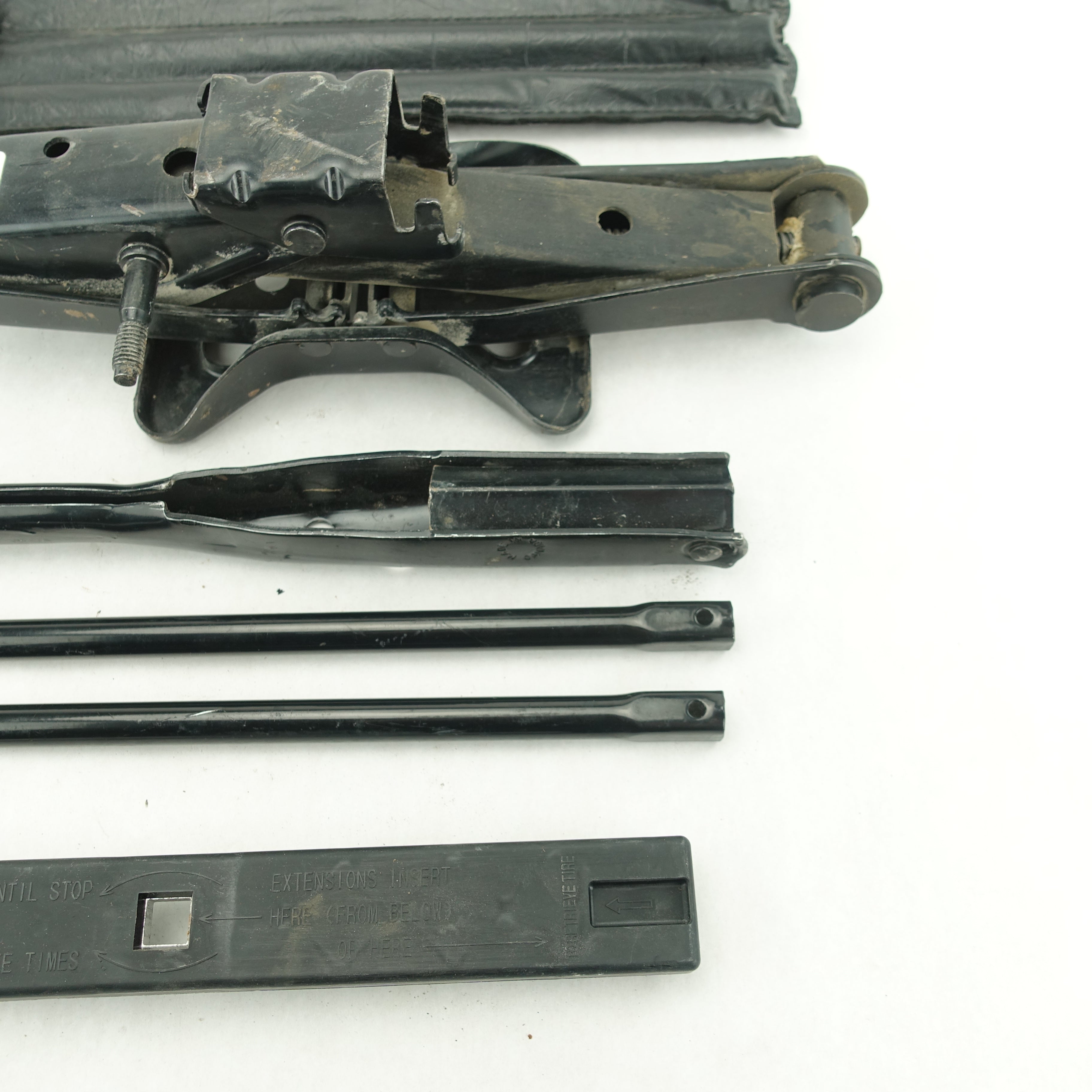 2001 2002 03 Town & Country Caravan Spare Emergency Jack Tool Kit Lug Nut Wrench