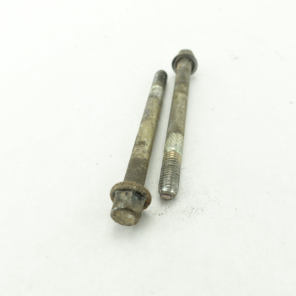 2001 2002 2003 2004 2005 Silverado Sierra 1500 2500 3500 6.0L Starter Bolt Bolts