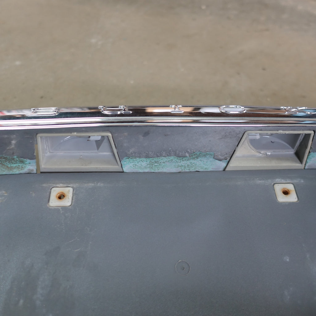 2000 2001 2002 2003 2004 2005 Buick Lesabre Rear Trunk Taillight Tail Light Lamp