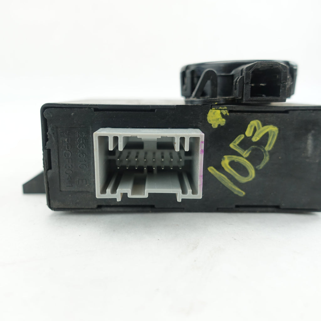 2011 2012 13 Ford F250 F350 Driver Assist Back Up Parking Sensor Computer Module