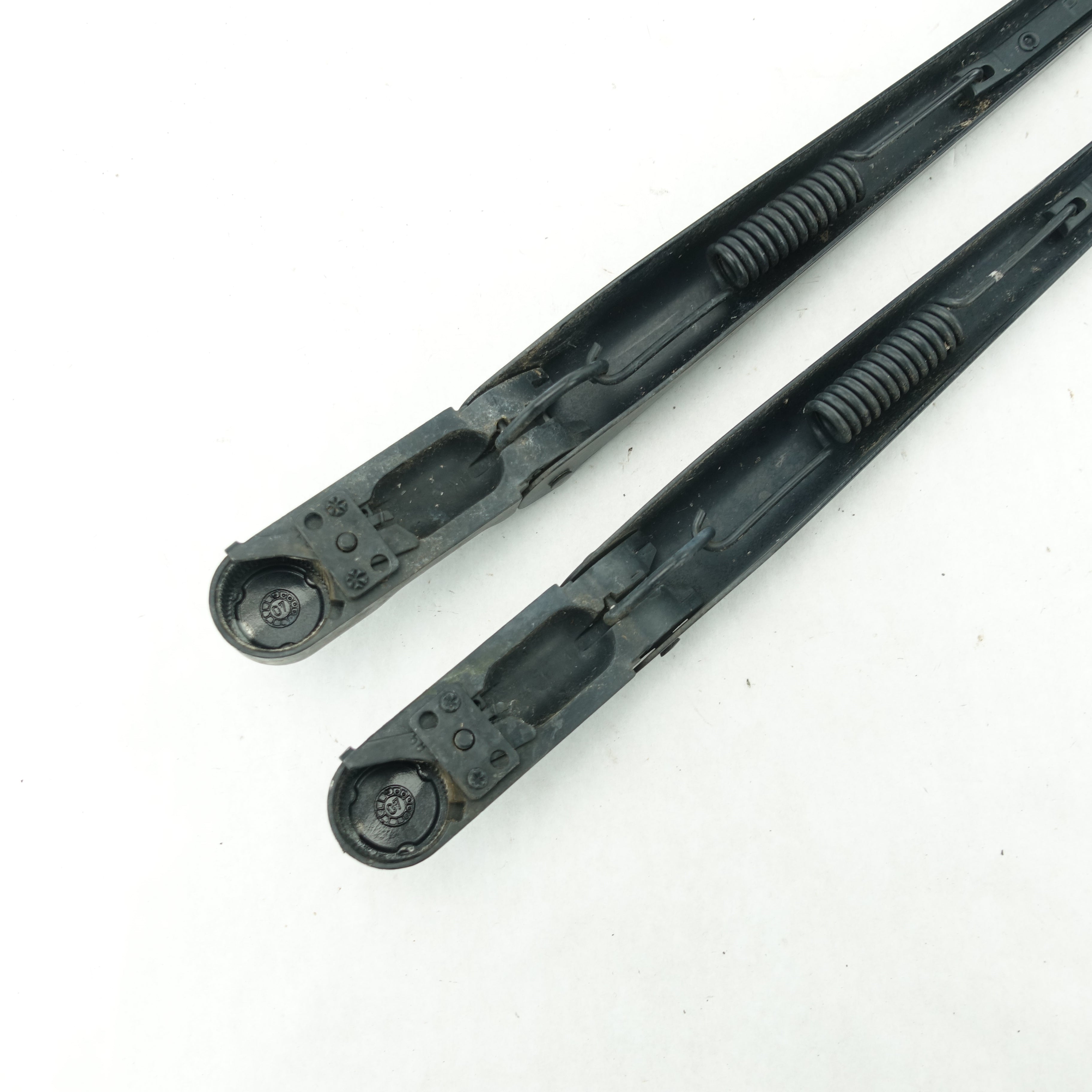 2008 2009 2010 Ford Explorer Windshield Wiper Arm Arms Left Right Front Set
