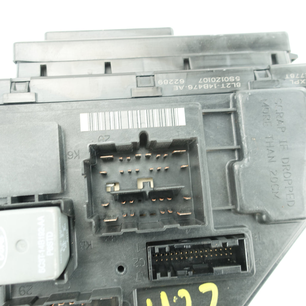 2008 Ford Explorer BCM GEM Body Control Module Computer Fuse Junction Box