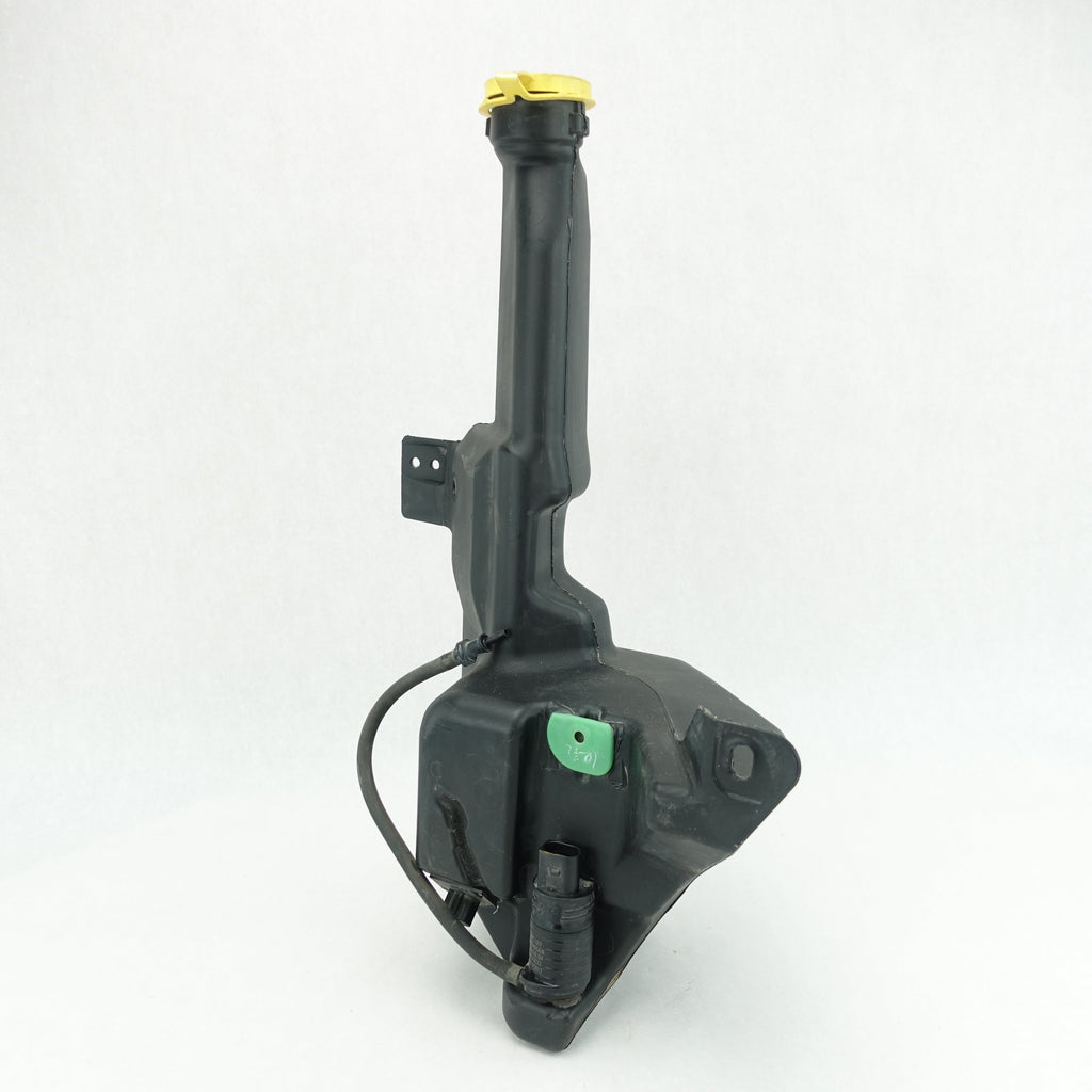 2014 2015 2016 2017 2018 Ram 1500 3.0L Eco Diesel Washer Fluid Reservoir Tank