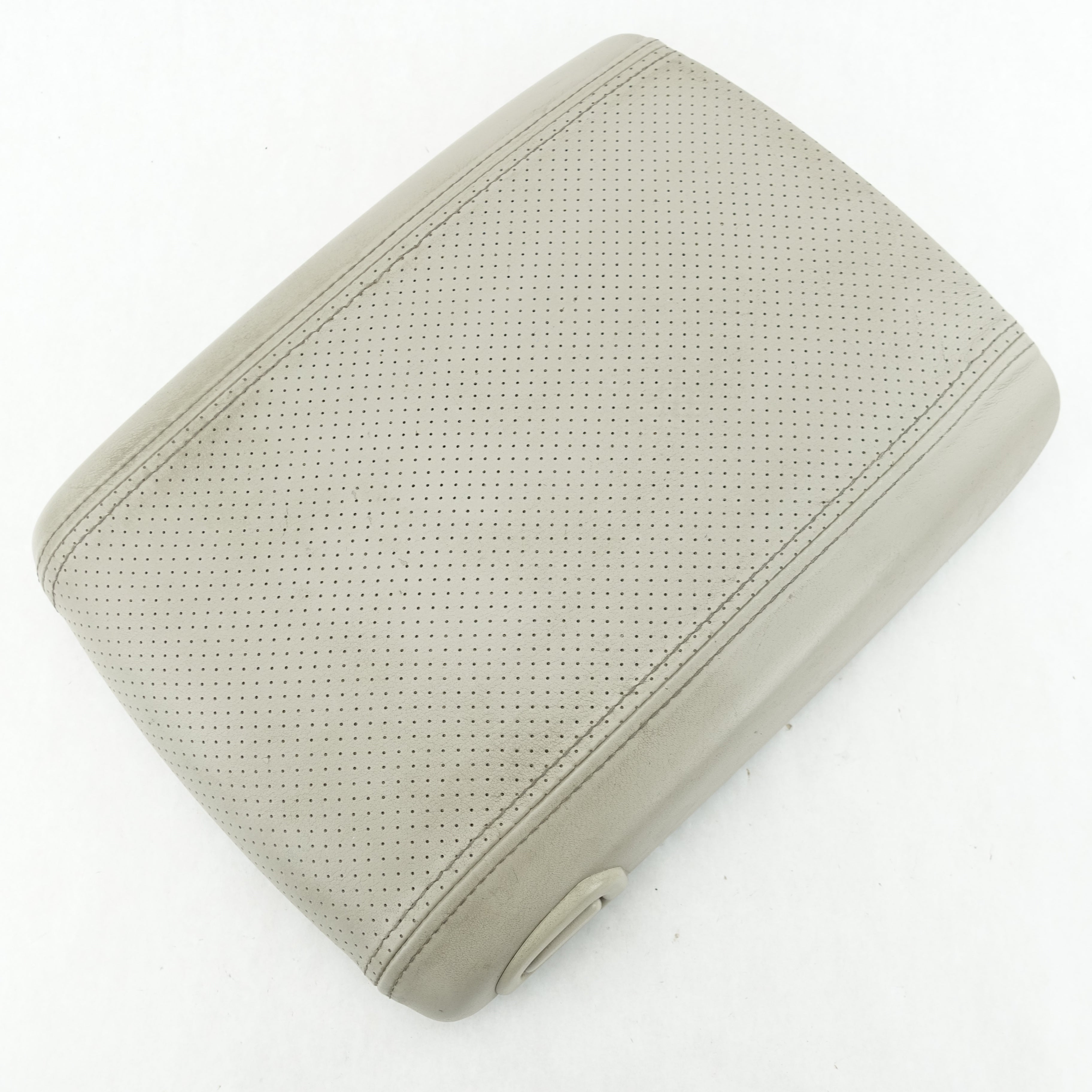 2003 2004 2005 2006 Cadillac Escalade Center Console Lid Cover Armrest Arm Rest
