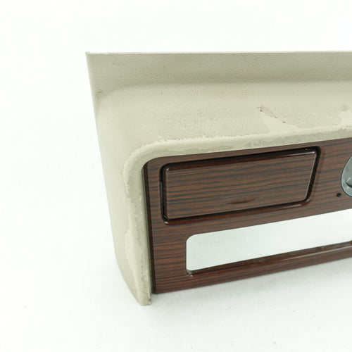 2003 2004 2005 2006 Cadillac Escalade Center Console CD Changer Trim Bezel Clock