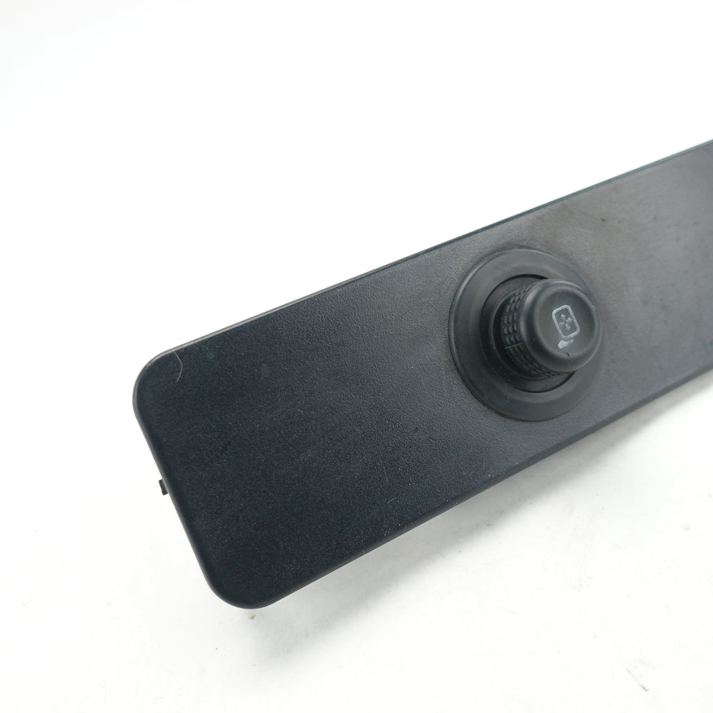 2011 2012 2013 2014 2015 2016 Ford F250 F350 Mirror Switch With Trim Insert