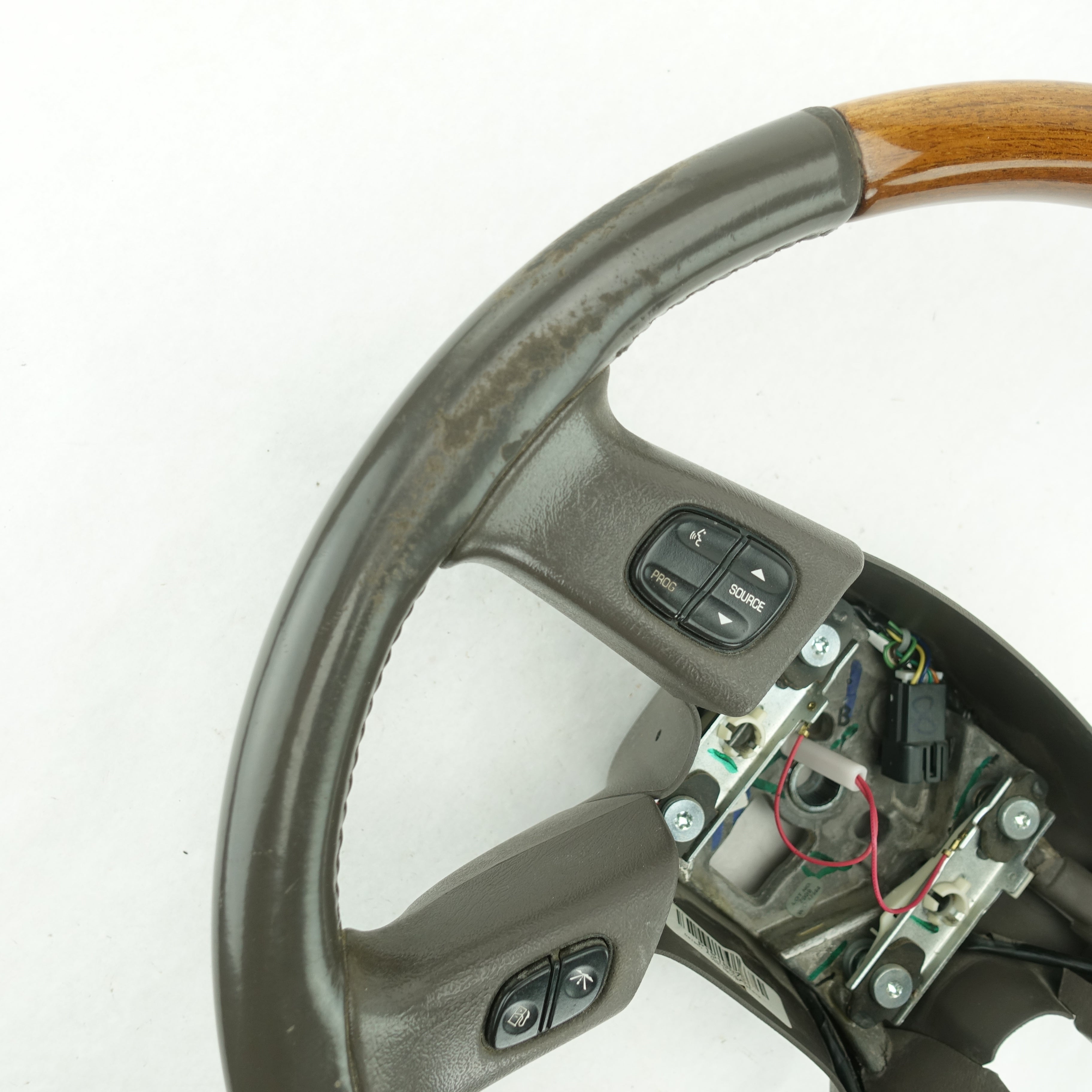 2003 2004 2005 2006 Cadillac Escalade Steering Wheel Woodgrain