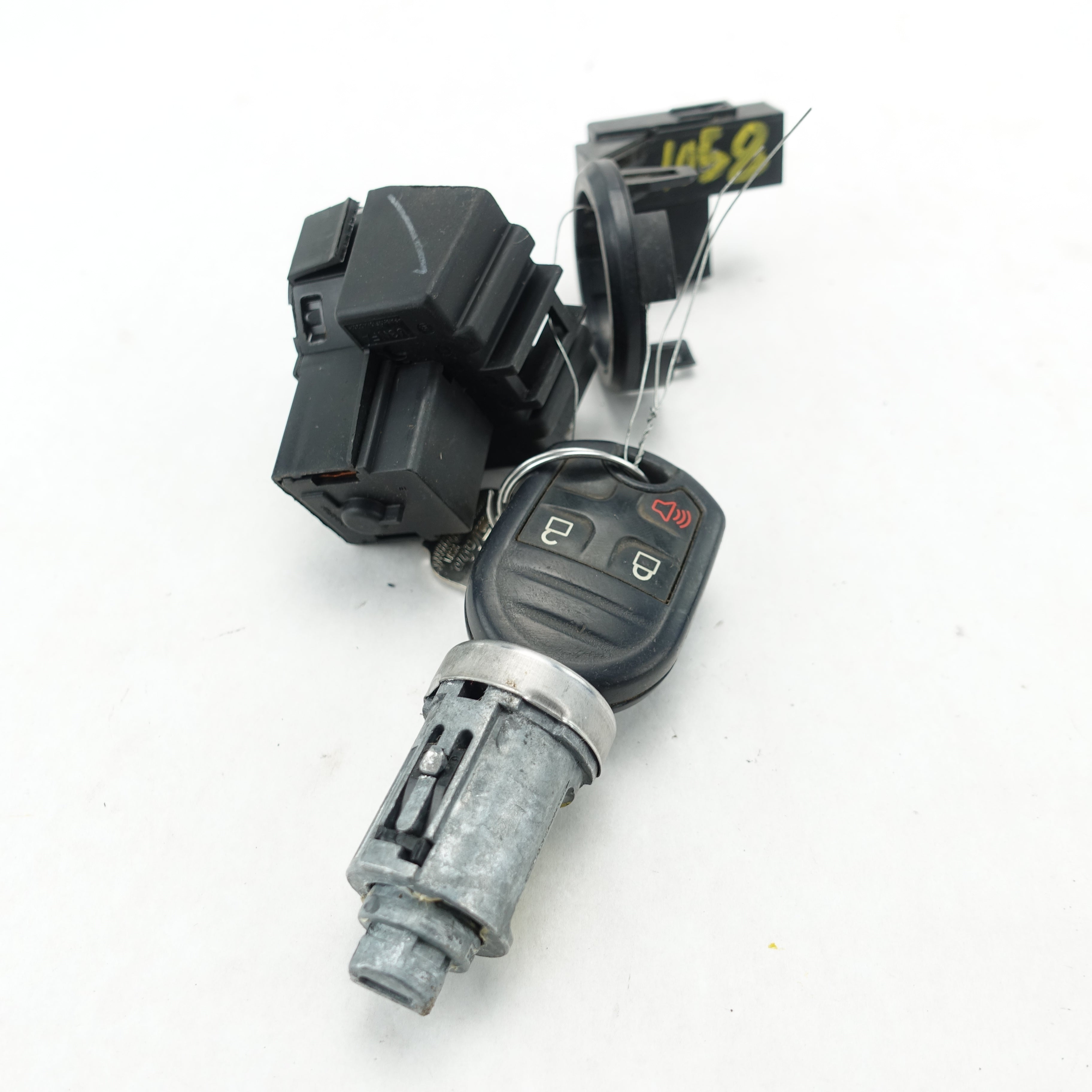 2011 2012 2013 2014 Ford F250 F350 Key Lock Cylinder Anti-Theft Immobilizer Key