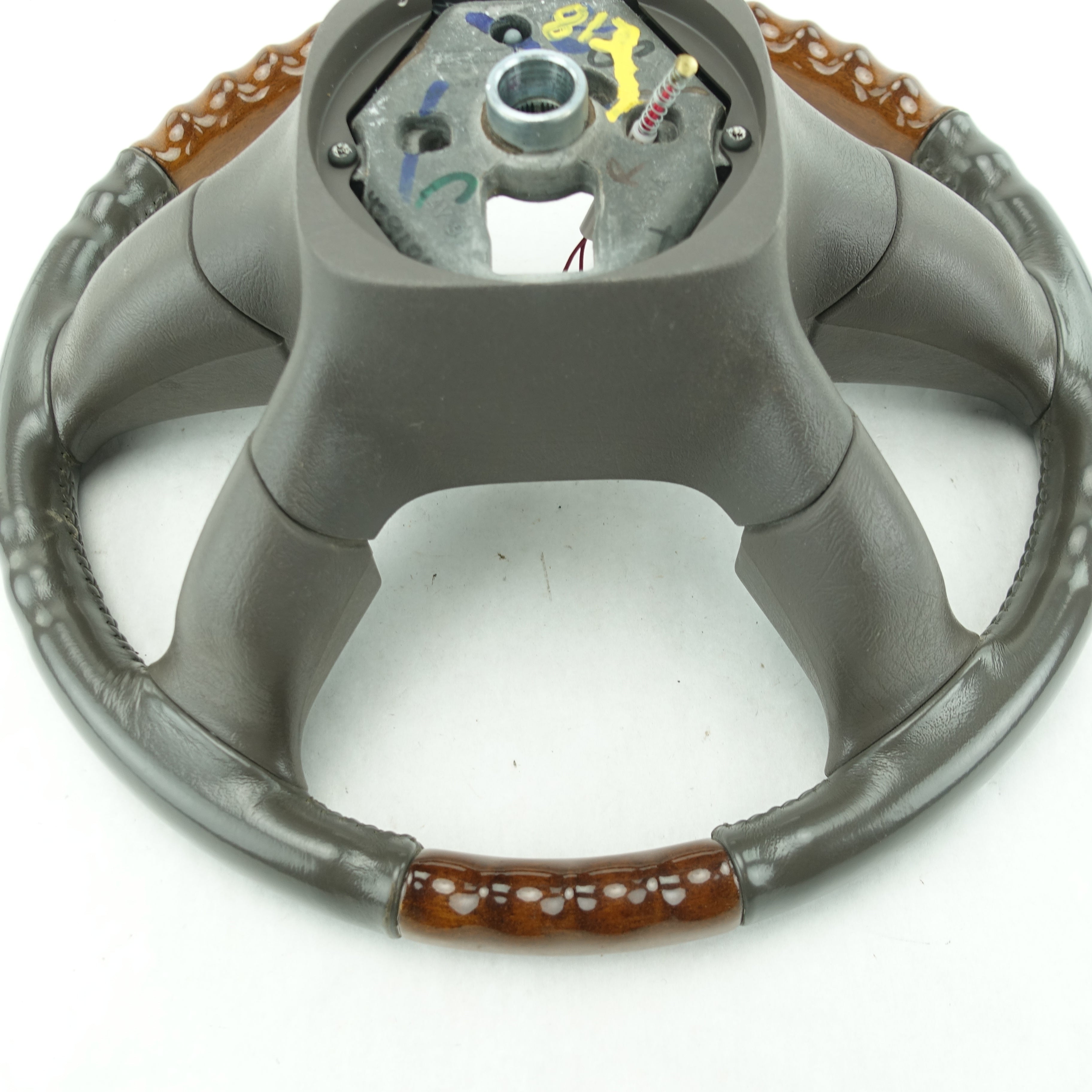 2003 2004 2005 2006 Cadillac Escalade Steering Wheel Woodgrain