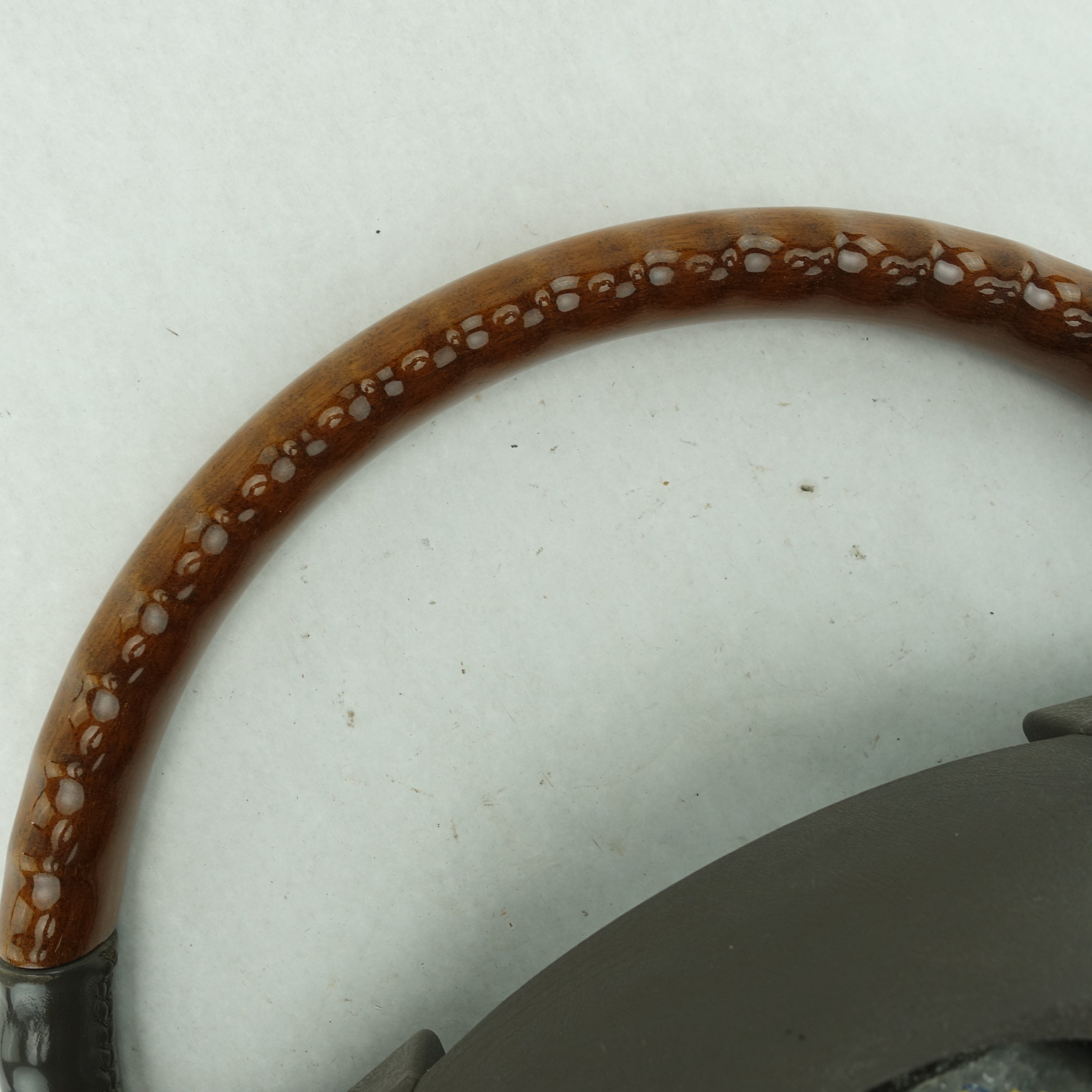 2003 2004 2005 2006 Cadillac Escalade Steering Wheel Woodgrain