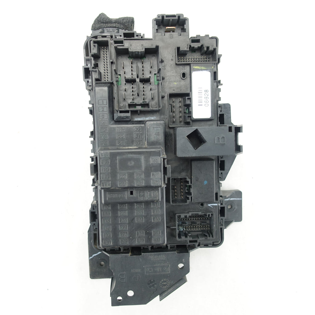 2011 2012 Ford F250 F350 F450 BCM Body Control Module Computer Fuse Junction Box