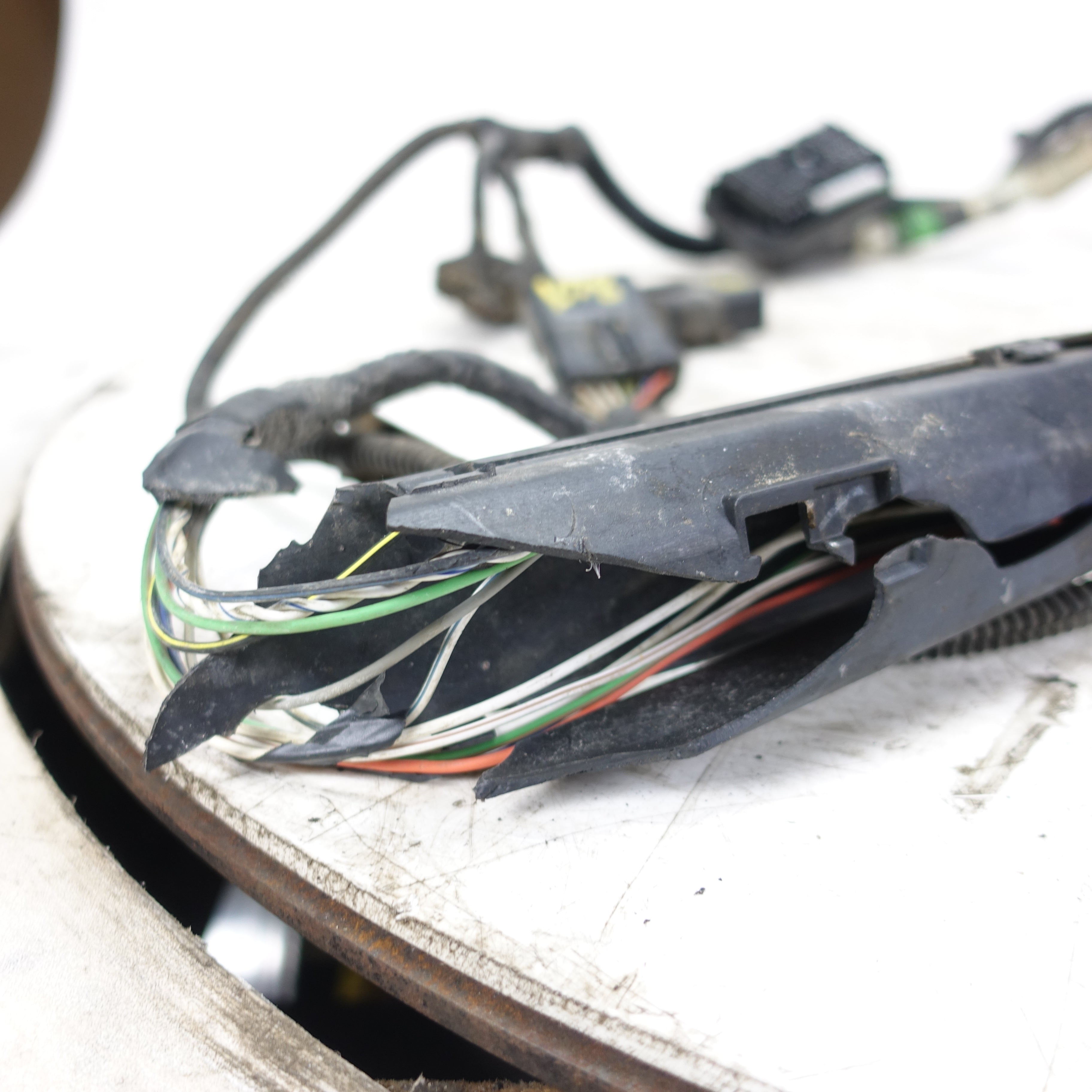Damage 2003 Dodge Ram 2500 3500 5.9L Diesel Transmission Wire Harness