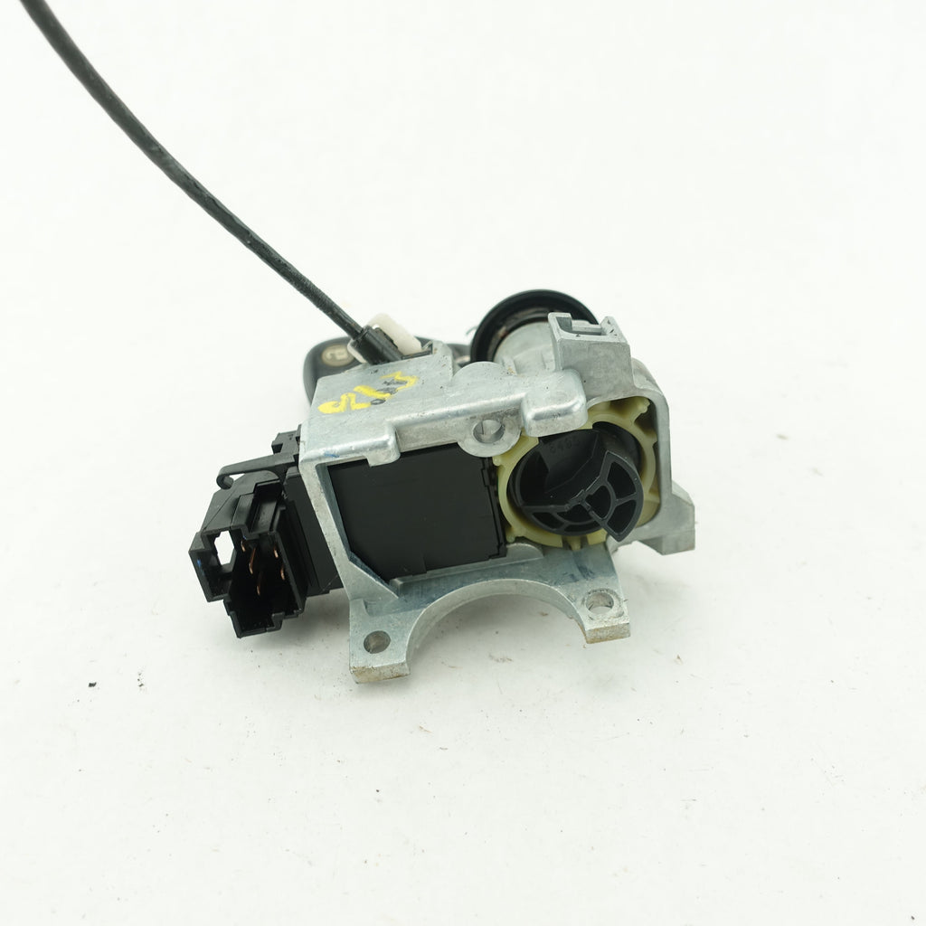 2003 2004 2005 2006 Cadillac Escalade Ignition Switch With 2 Keys