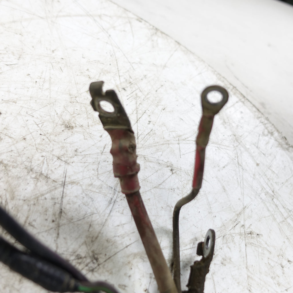2009 Ford F550 6.8L V10 Positive Negative Battery Cable Wire