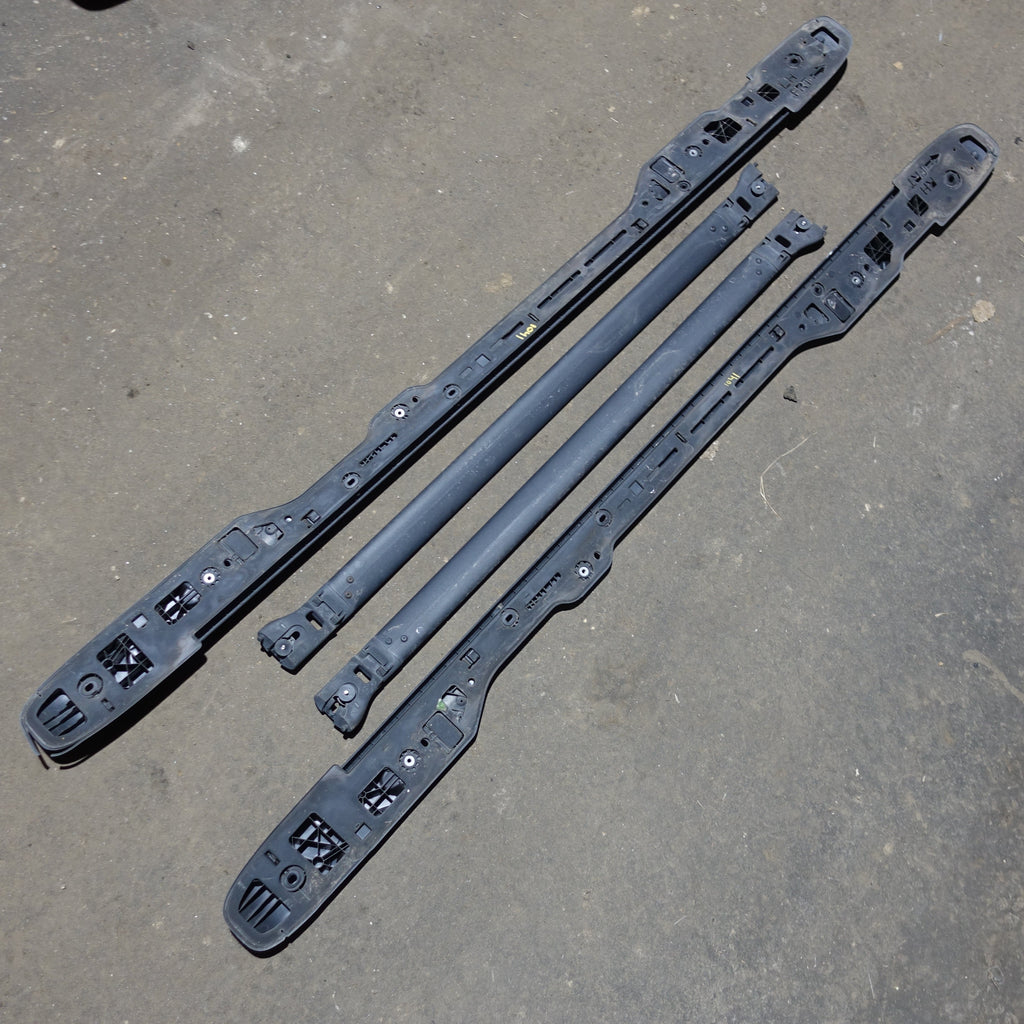 2011 2012 2013 2014 2015 2016 Town & Country Caravan Roof Rack Rail Cross Bars