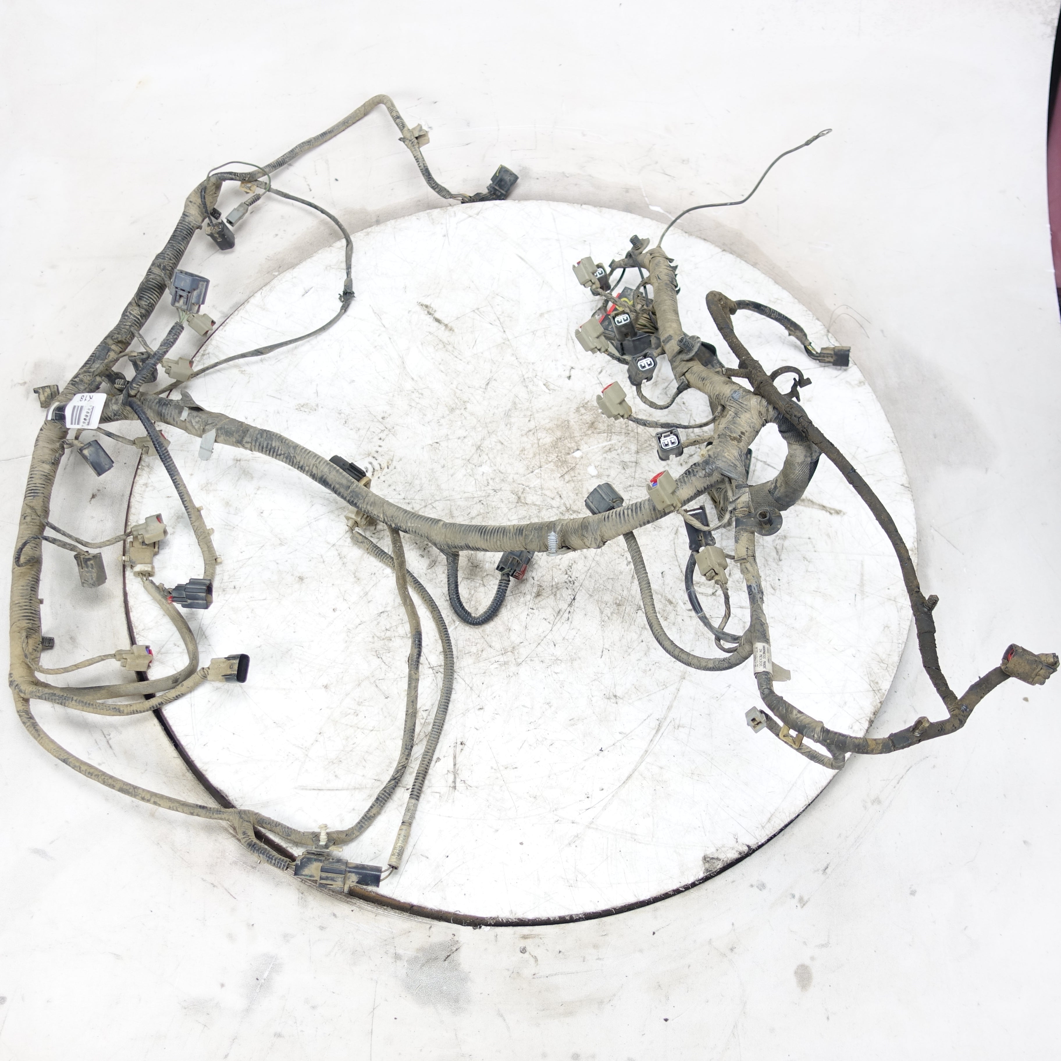 Damage 2009 Ford F550 6.8L V10 Engine Wire Harness