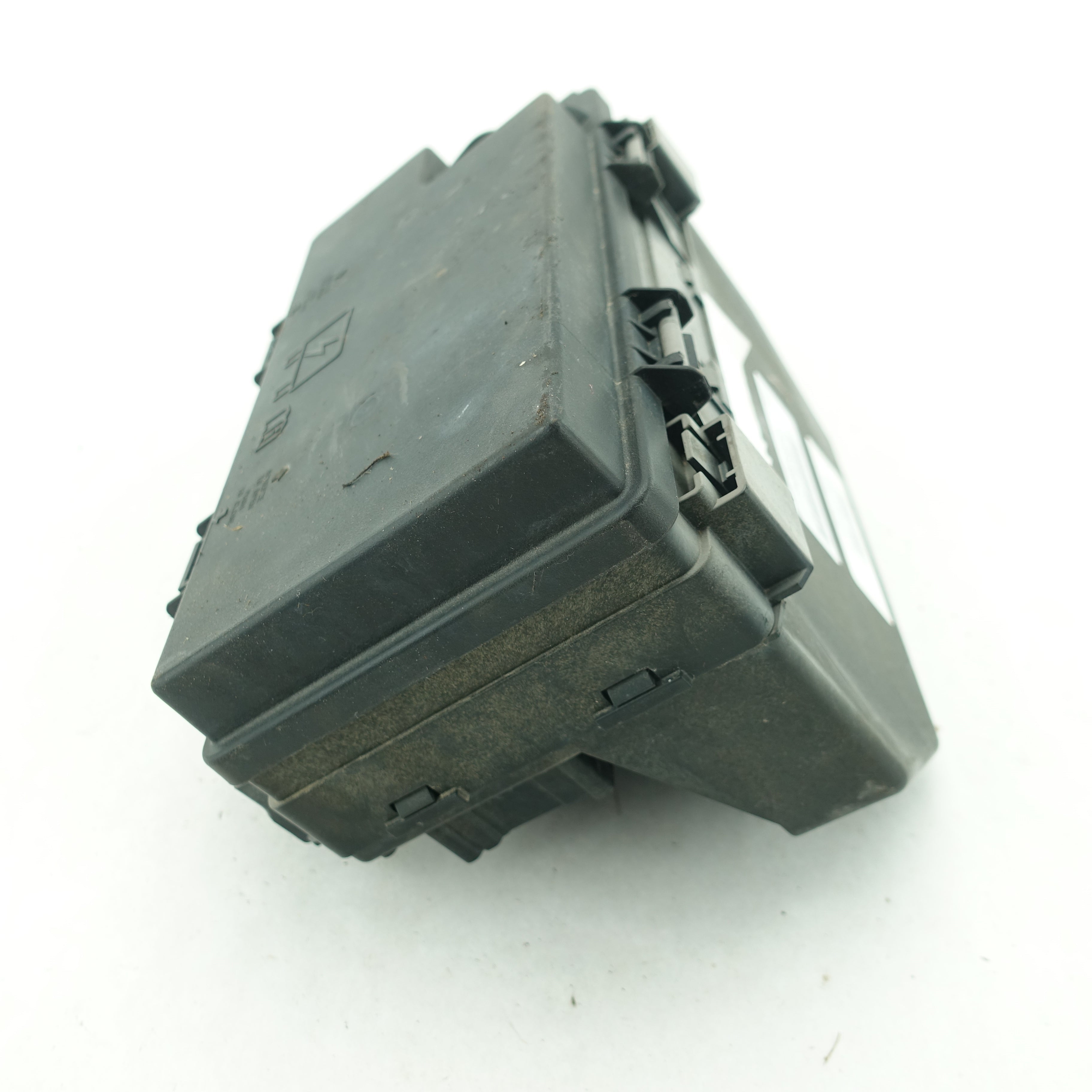 2011 Caravan Town & Country Engine Fuse Box Computer Module TIPM TEMIC