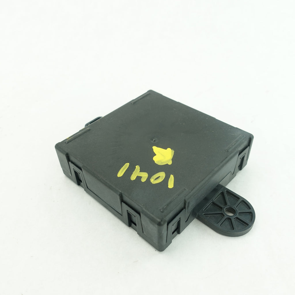 2011 2012 2013 2014 Town & Country Passenger Right Front Door Hub Module Control