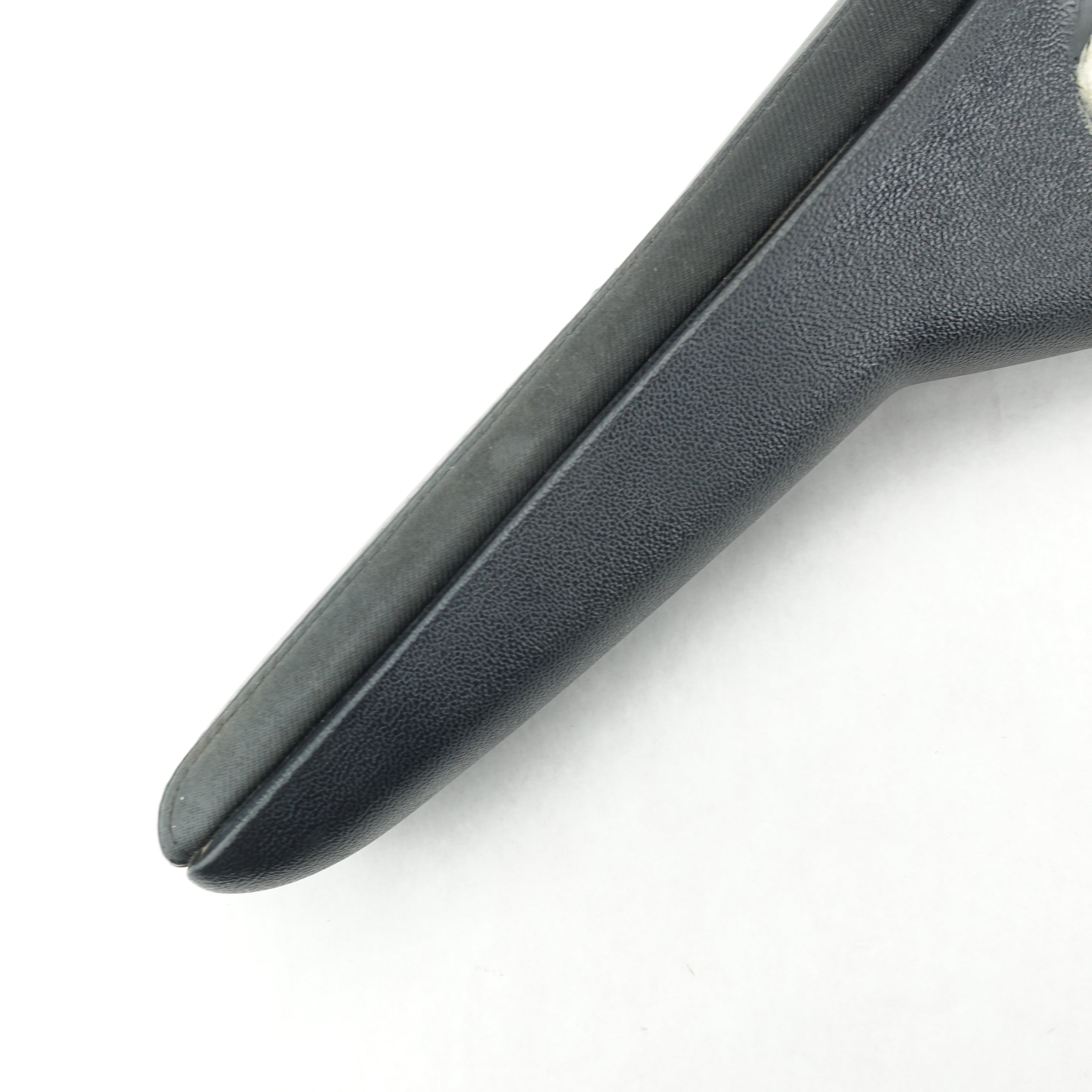 Damage 2011 2012 2013 2014 Town & Country Caravan Driver Left Armrest Arm Rest
