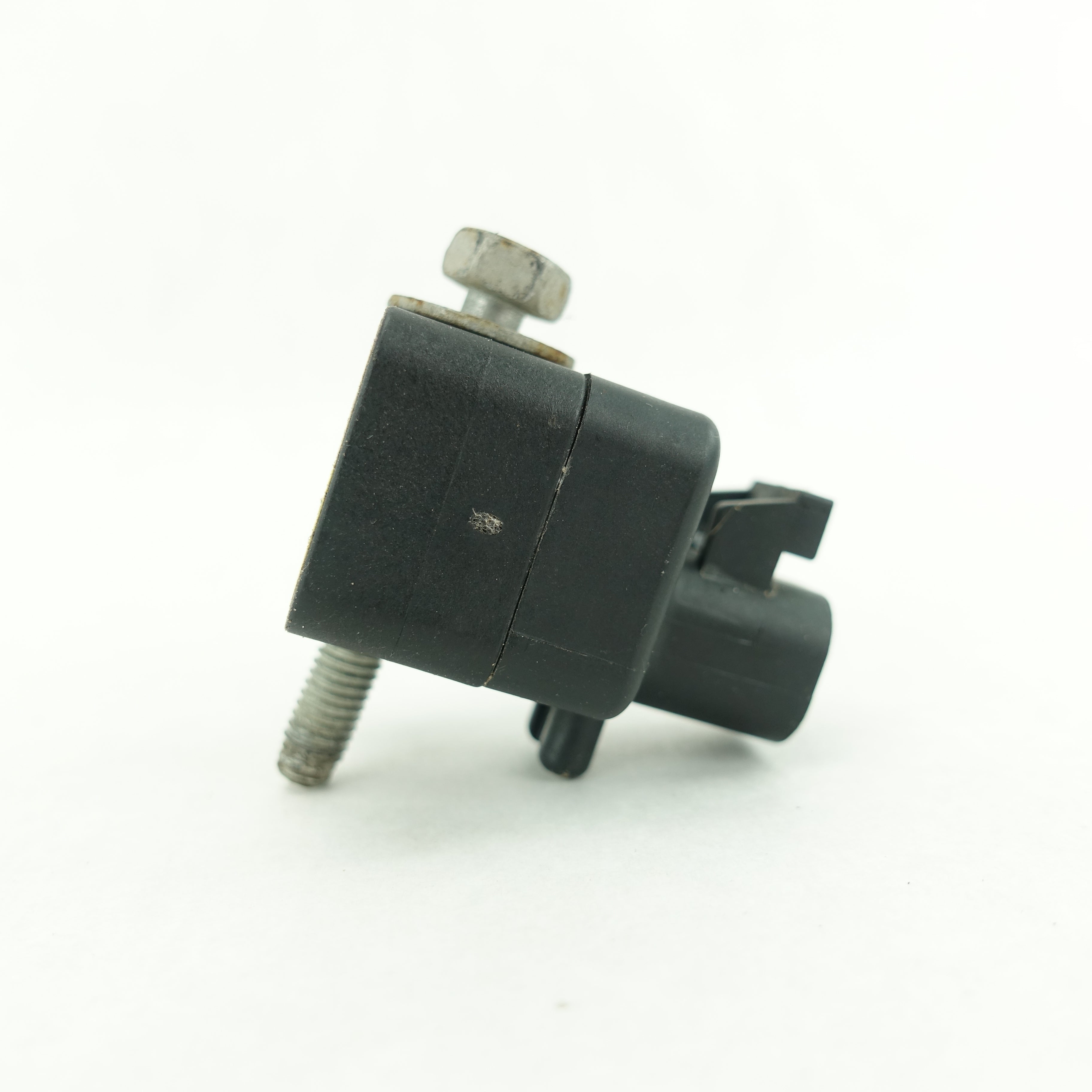 2003 2004 2005 2006 2007 2008 Silverado Sierra Tahoe Suburban Yukon  Front Bumper Impact Airbag Sensor