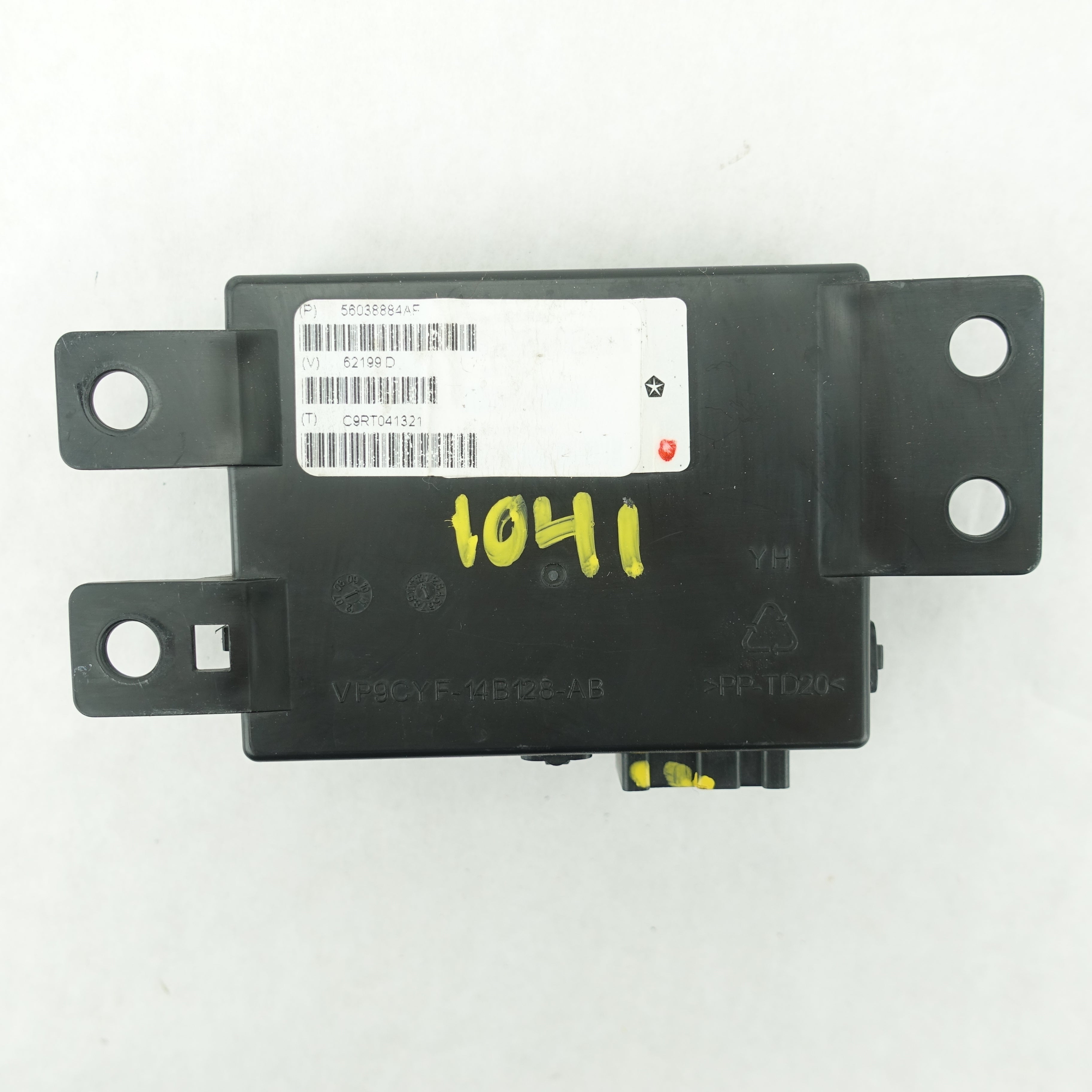 2011 2012 Town & Country Caravan Blind Spot Alert Control Module Computer
