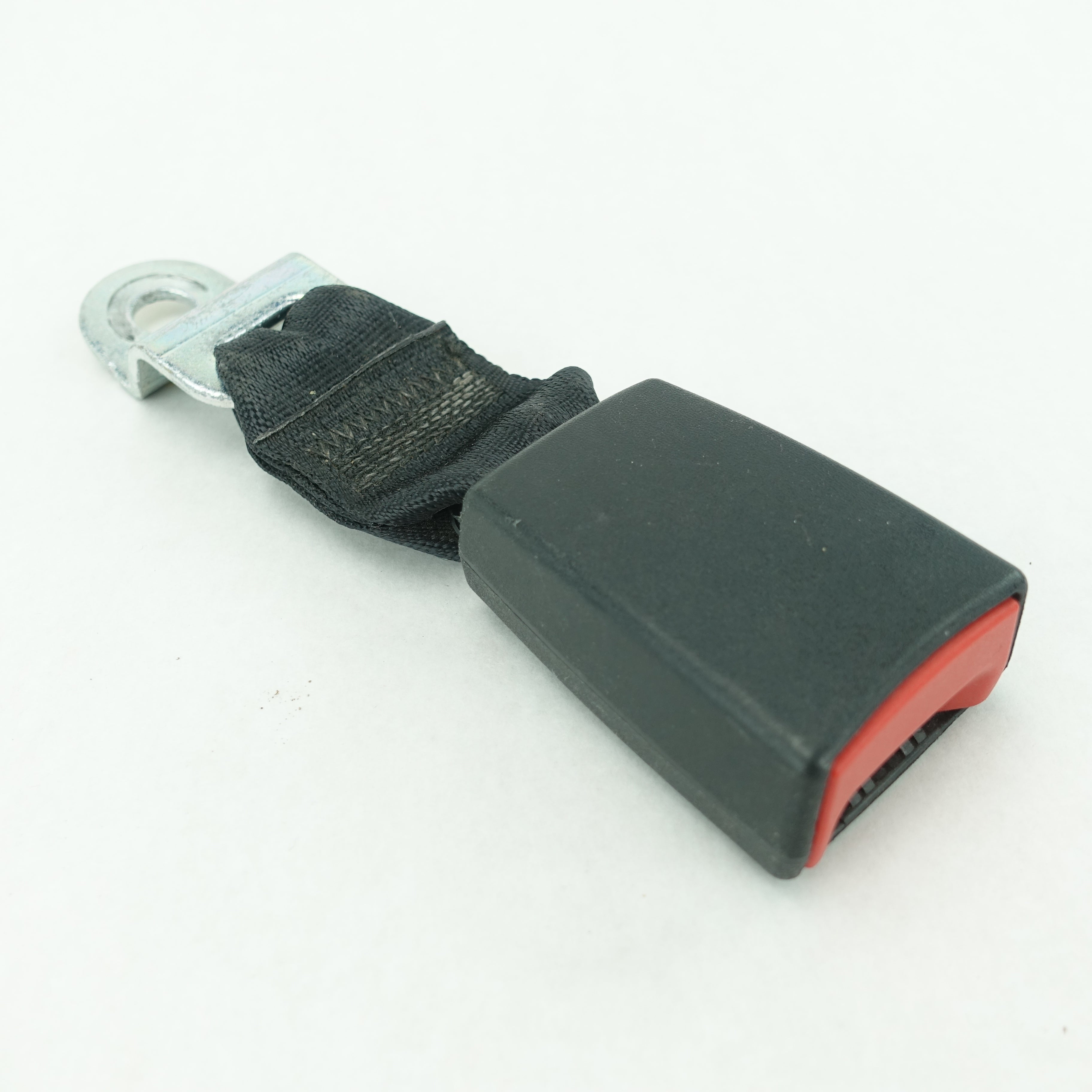 2011 2012 2013 Caravan Town & Country 3rd Row Center Rear Seat Belt Buckle Black