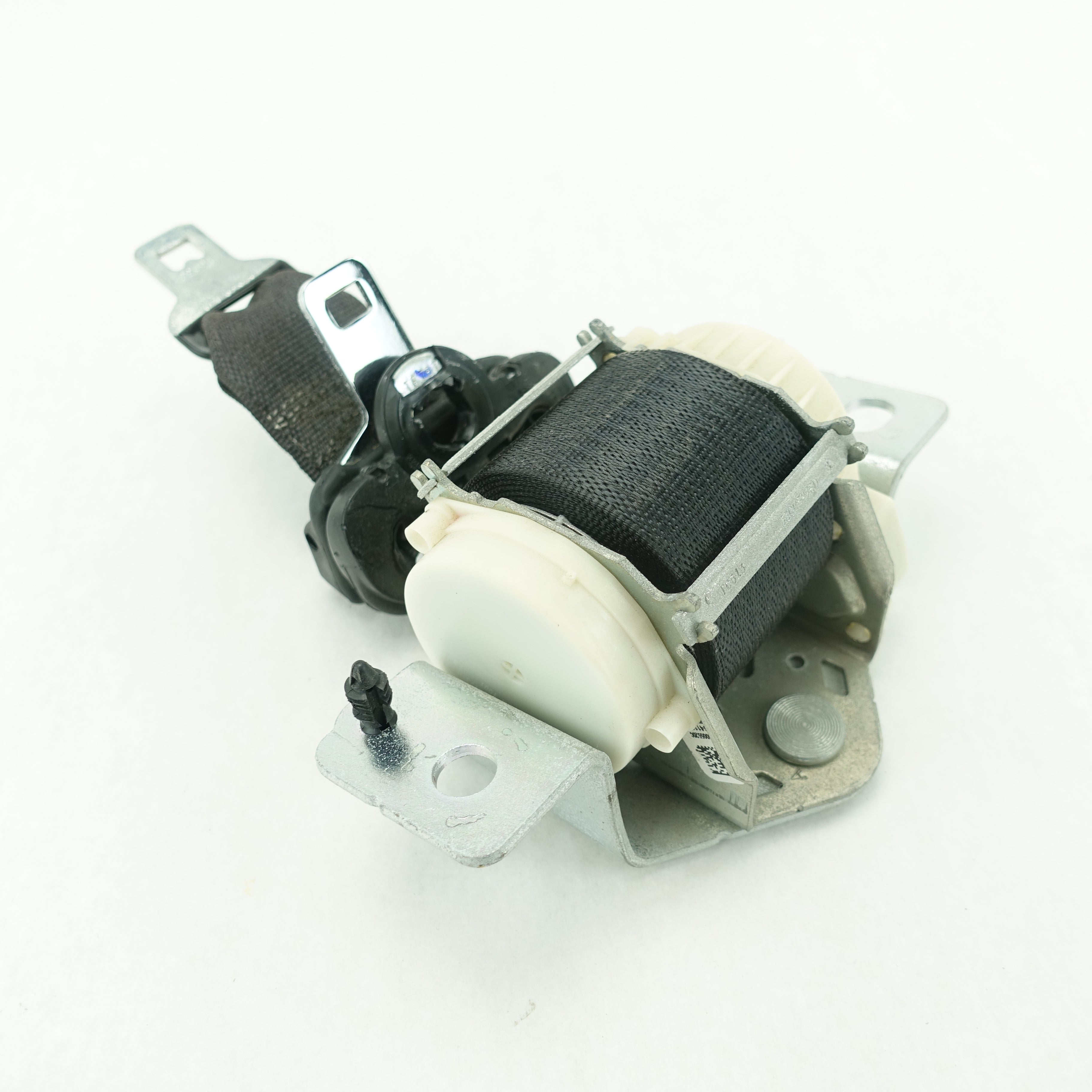 2011 2012 2013 2014 Caravan Town & Country 3rd Row Center Rear Seat Belt Black