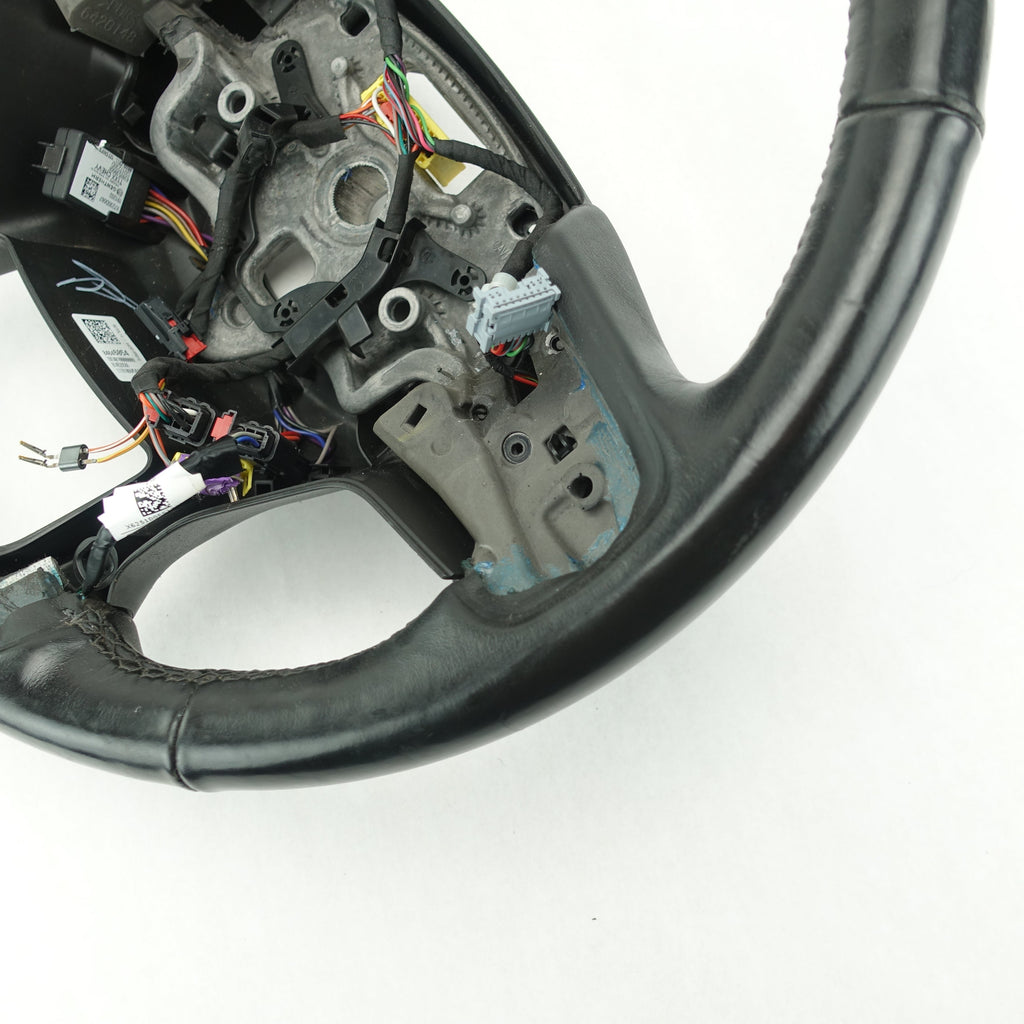 Damage 2020 2021 2022 2023 Silverado Sierra Steering Wheel Leather Heated Black