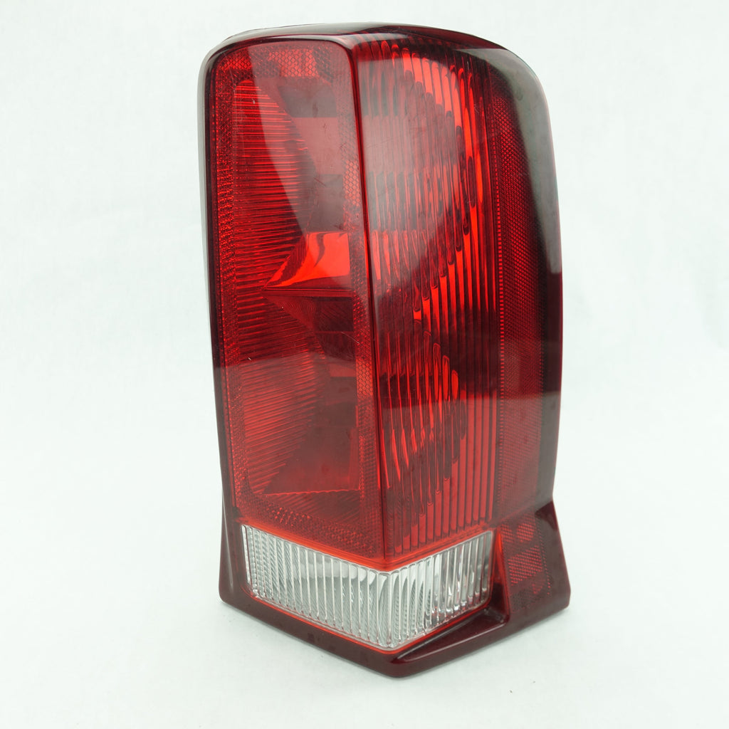 2003 2004 2005 Cadillac Escalade Passenger Right Rear Taillight Tail Light Lamp
