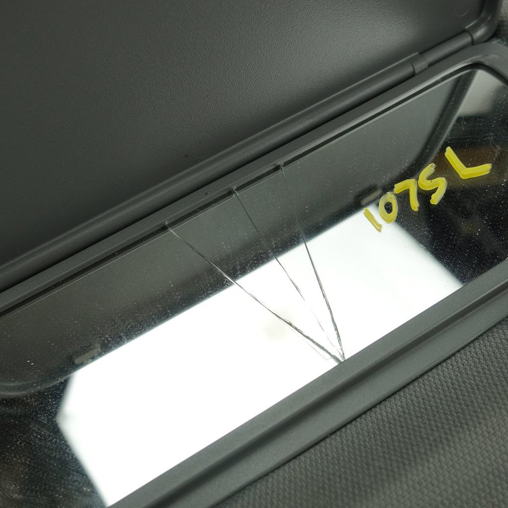 Damage 2019 2020 2021 2022 Silverado Sierra Driver Left Sunvisor Sun Visor