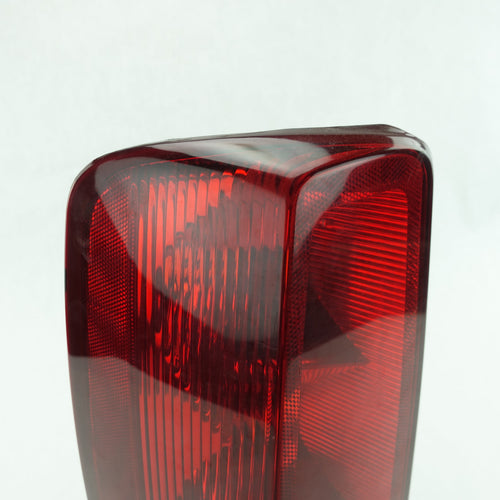 2003 2004 2005 2006 Cadillac Escalade Driver Left Rear Taillight Tail Light Lamp