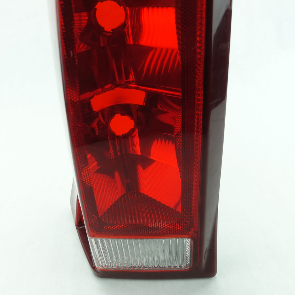 2003 2004 2005 2006 Cadillac Escalade Driver Left Rear Taillight Tail Light Lamp