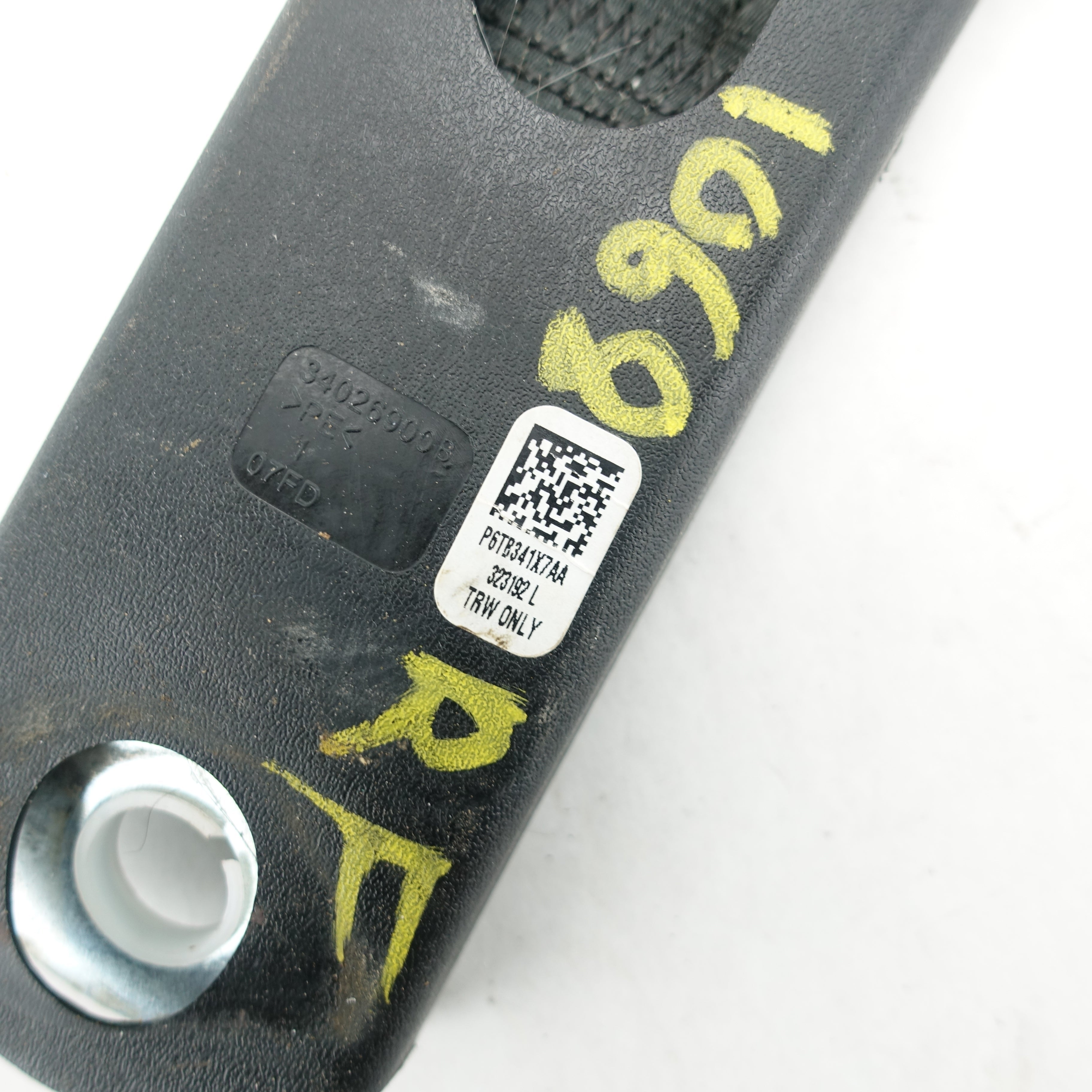 2019 2020 2021 2022 2023 2024 Ram 3500 Passenger Right Seat Belt Buckle