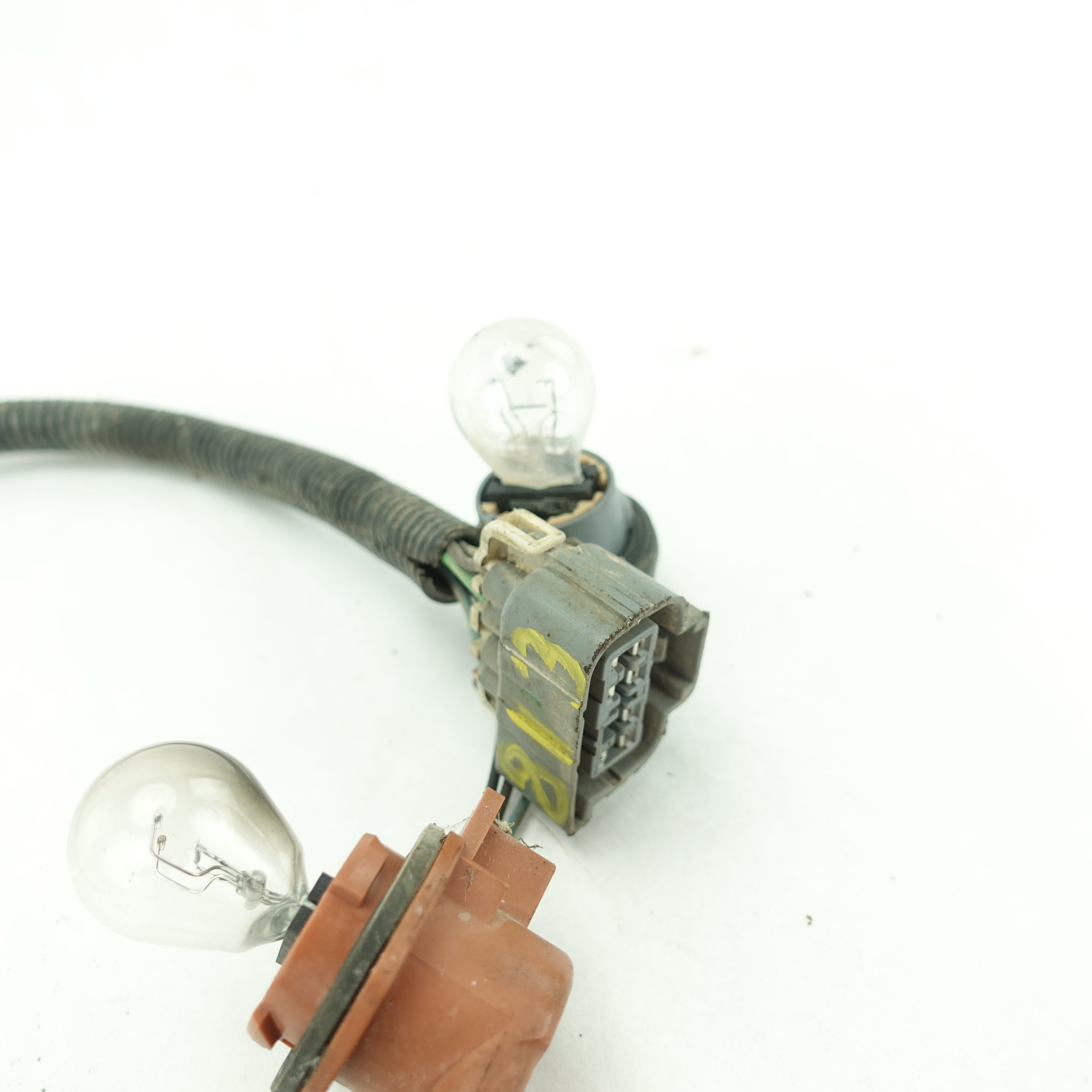 2003 2004 2005 2006Cadillac Escalade Left Rear Taillight Tail Lamp Wire Harness