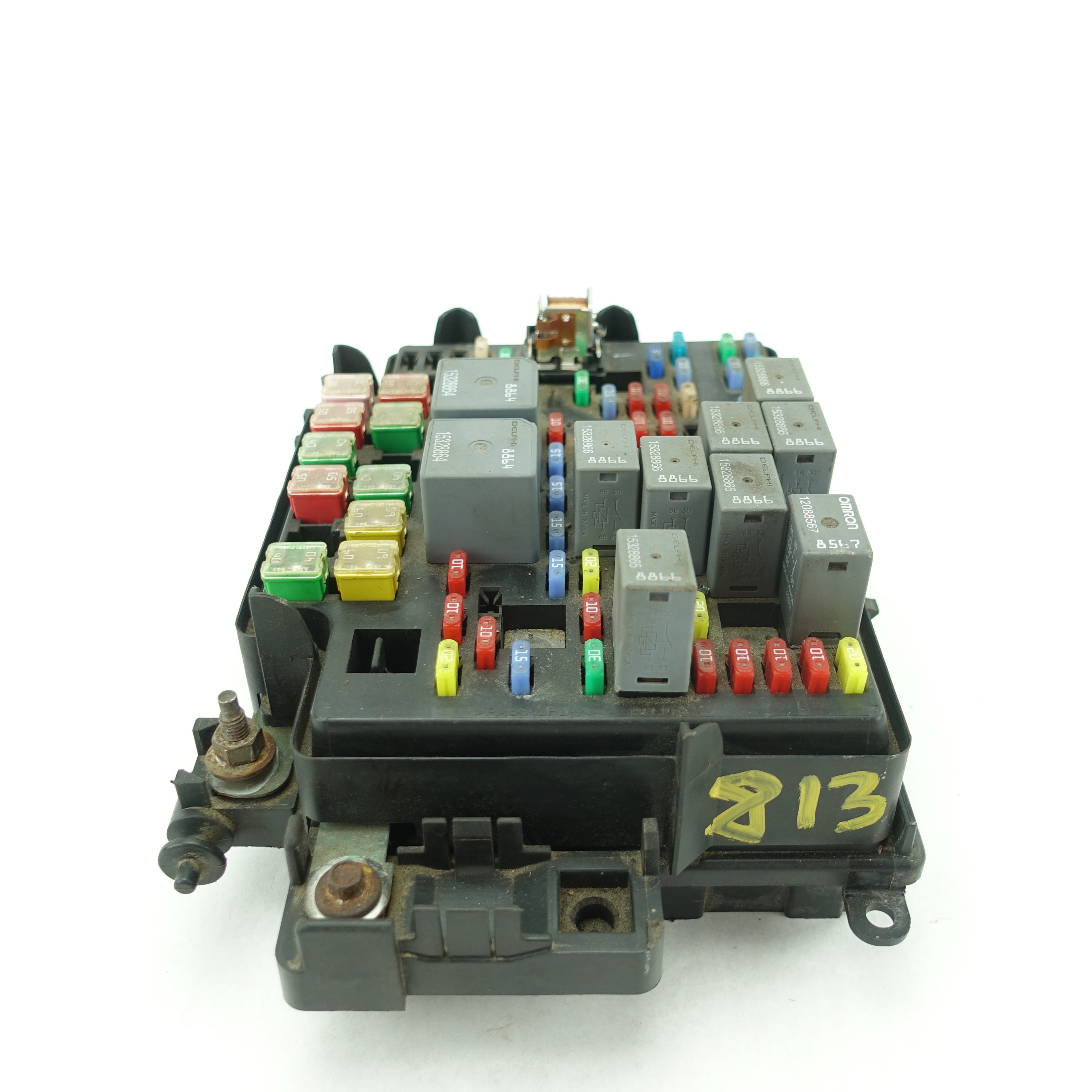 2003 2004 2005 2006 Yukon Suburban Engine Fuse Junction Box