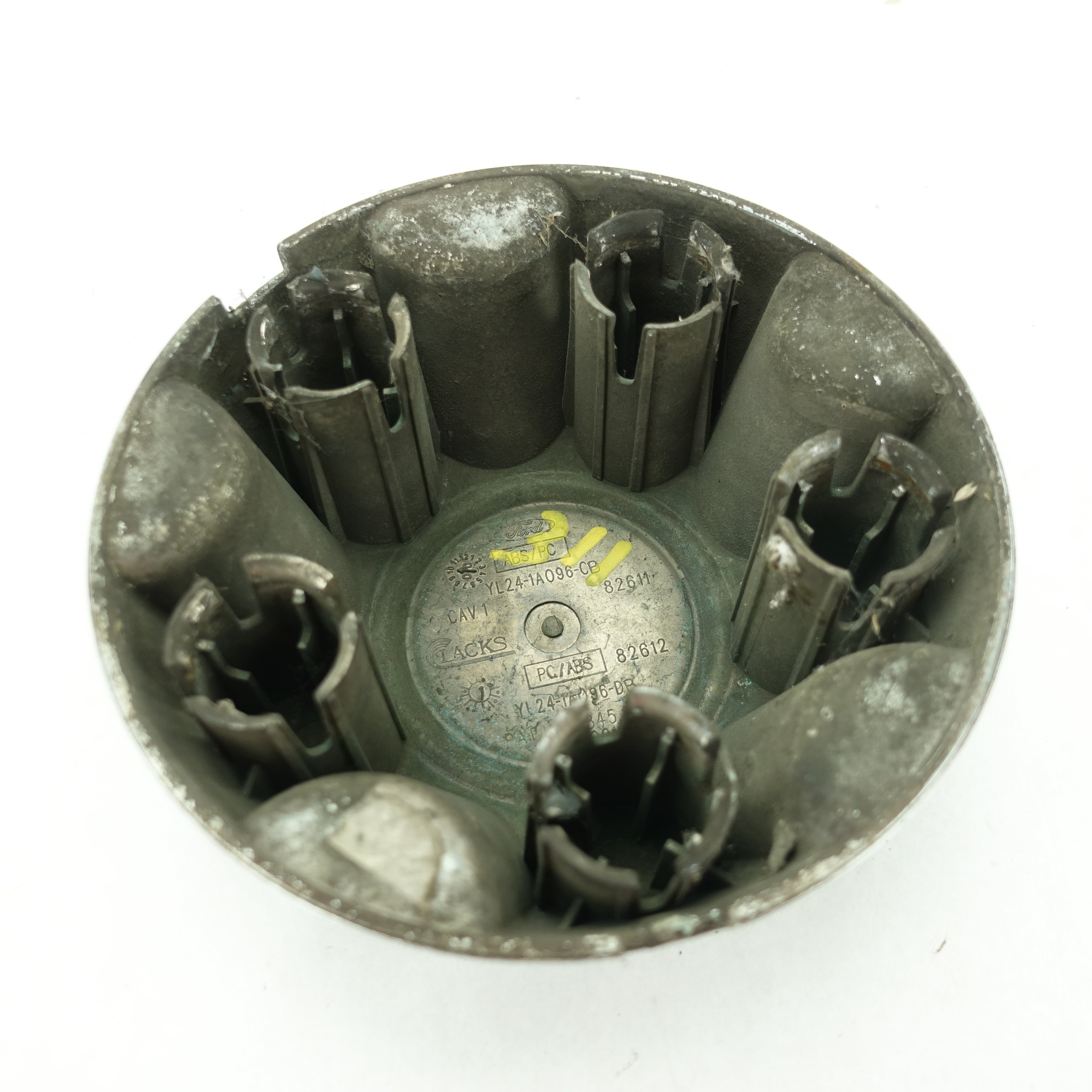 2003 2004 2005 2006 2007 2008 2009 2010 2011 Ford Ranger Center Hub Cap Cover