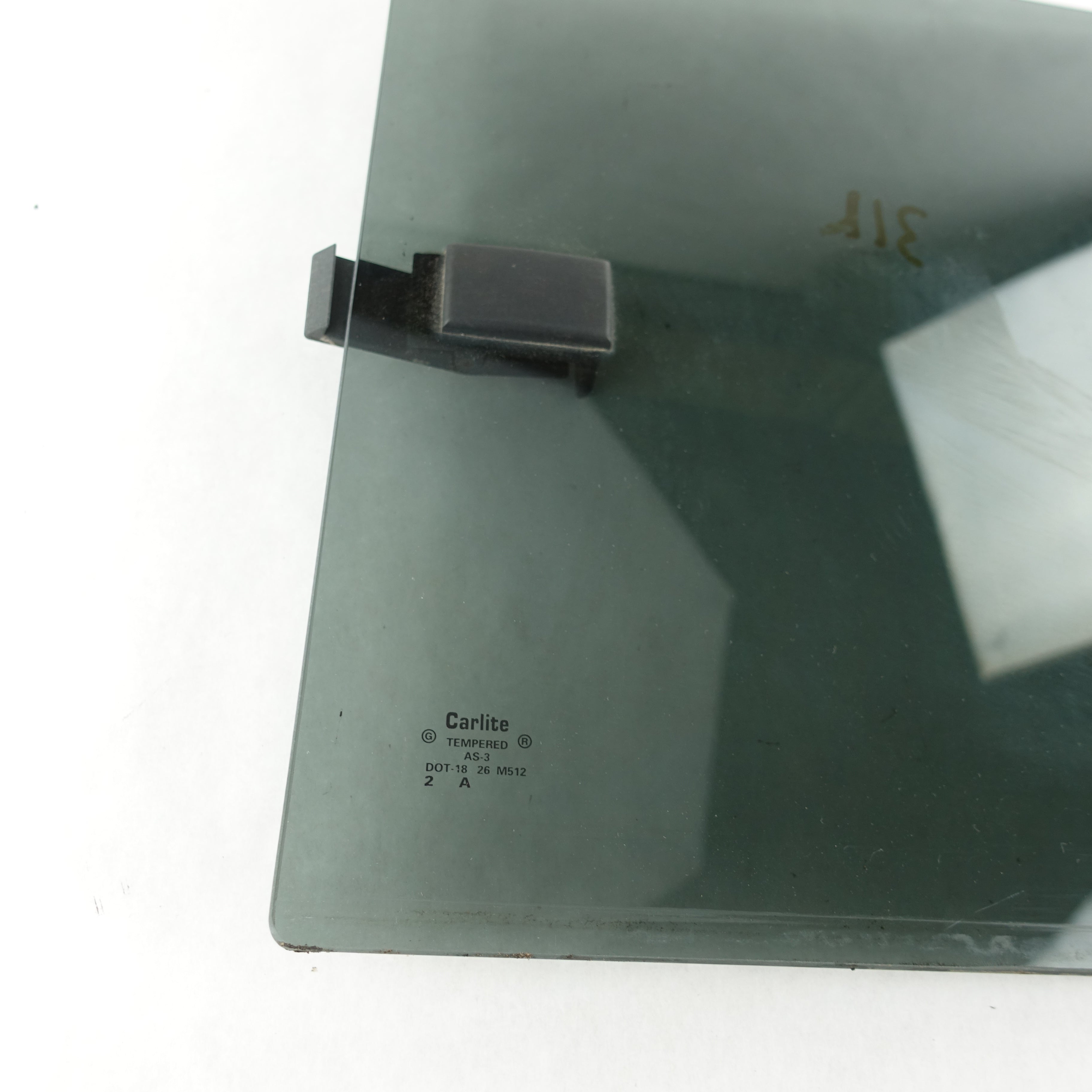 1998 1999 2000 2001 2002 2003 2004 05 Ford Ranger Rear Back Glass Sliding Window
