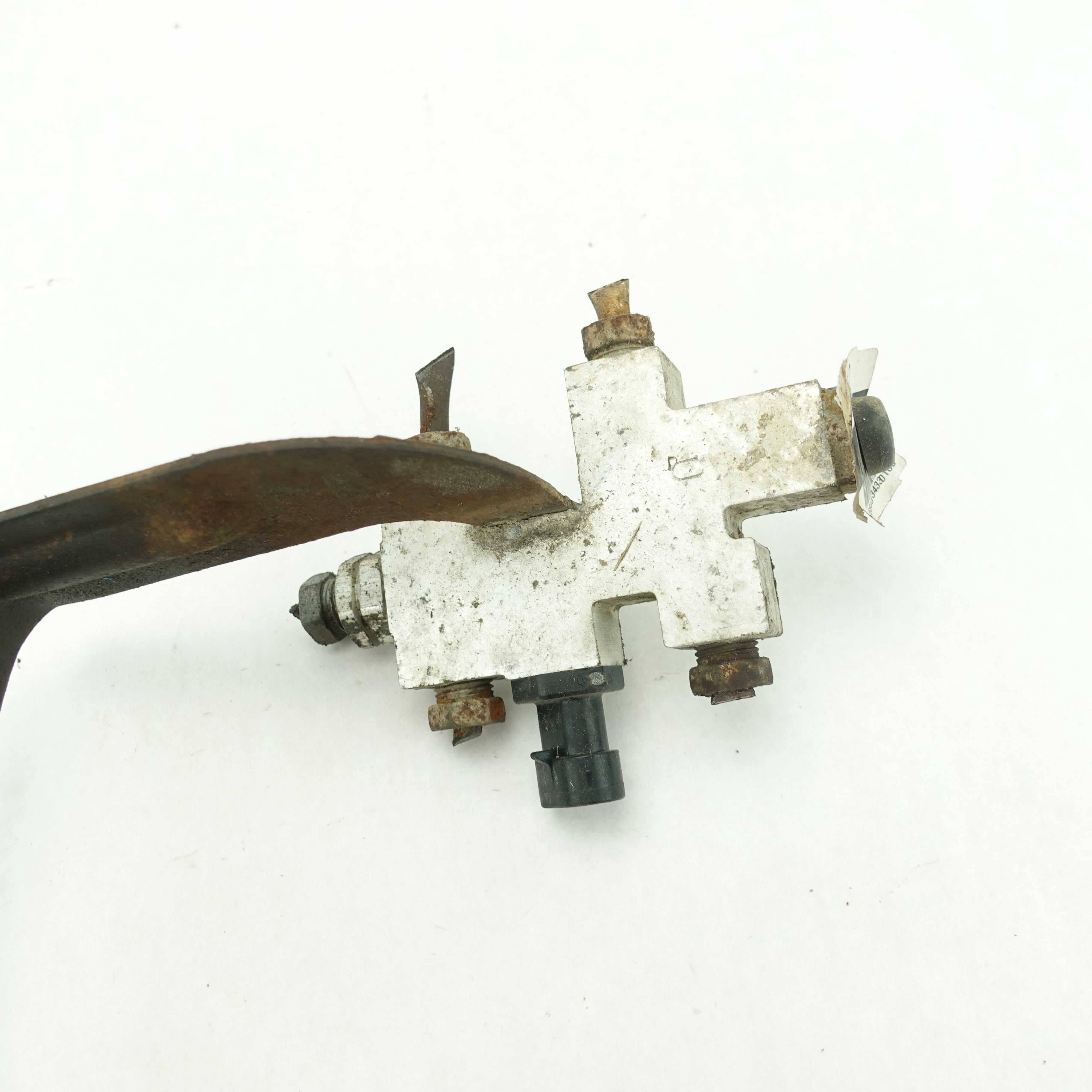 03-06 GM SUV Truck Brake Booster Proportioning Valve OEM Factory Assembly